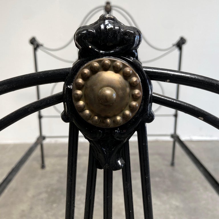 Antique Black Full Double Size Victorian Style Iron Bed with Rails For