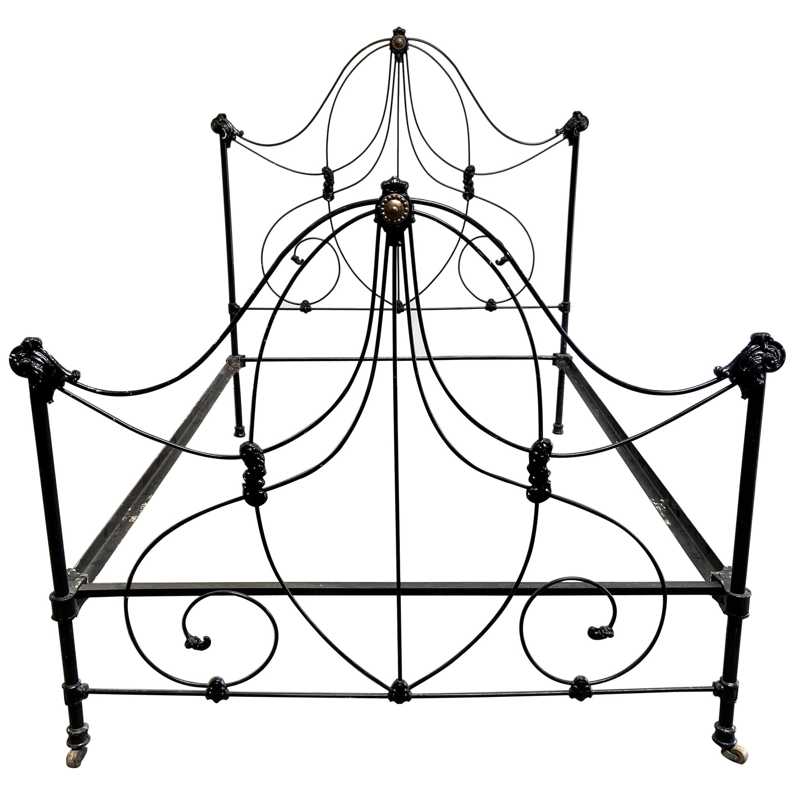Antique Black Full Double Size Victorian Style Iron Bed with Rails