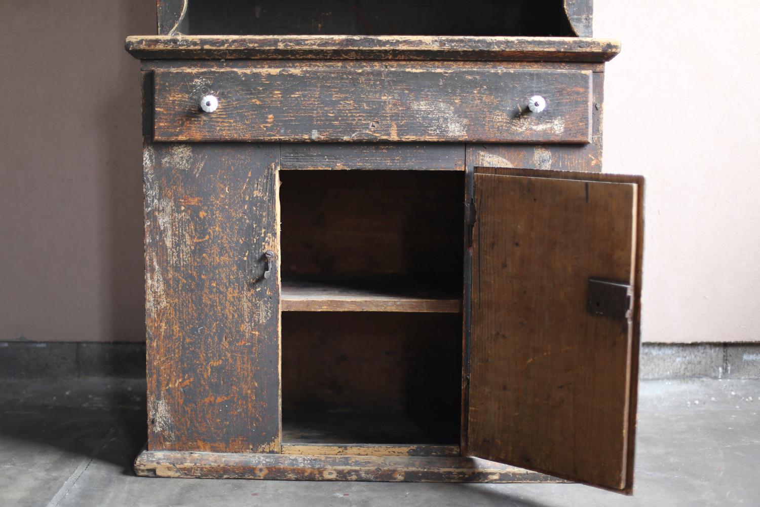 Antico mobile in vetro nero proveniente dalla Francia del 19° secolo in vendita 2