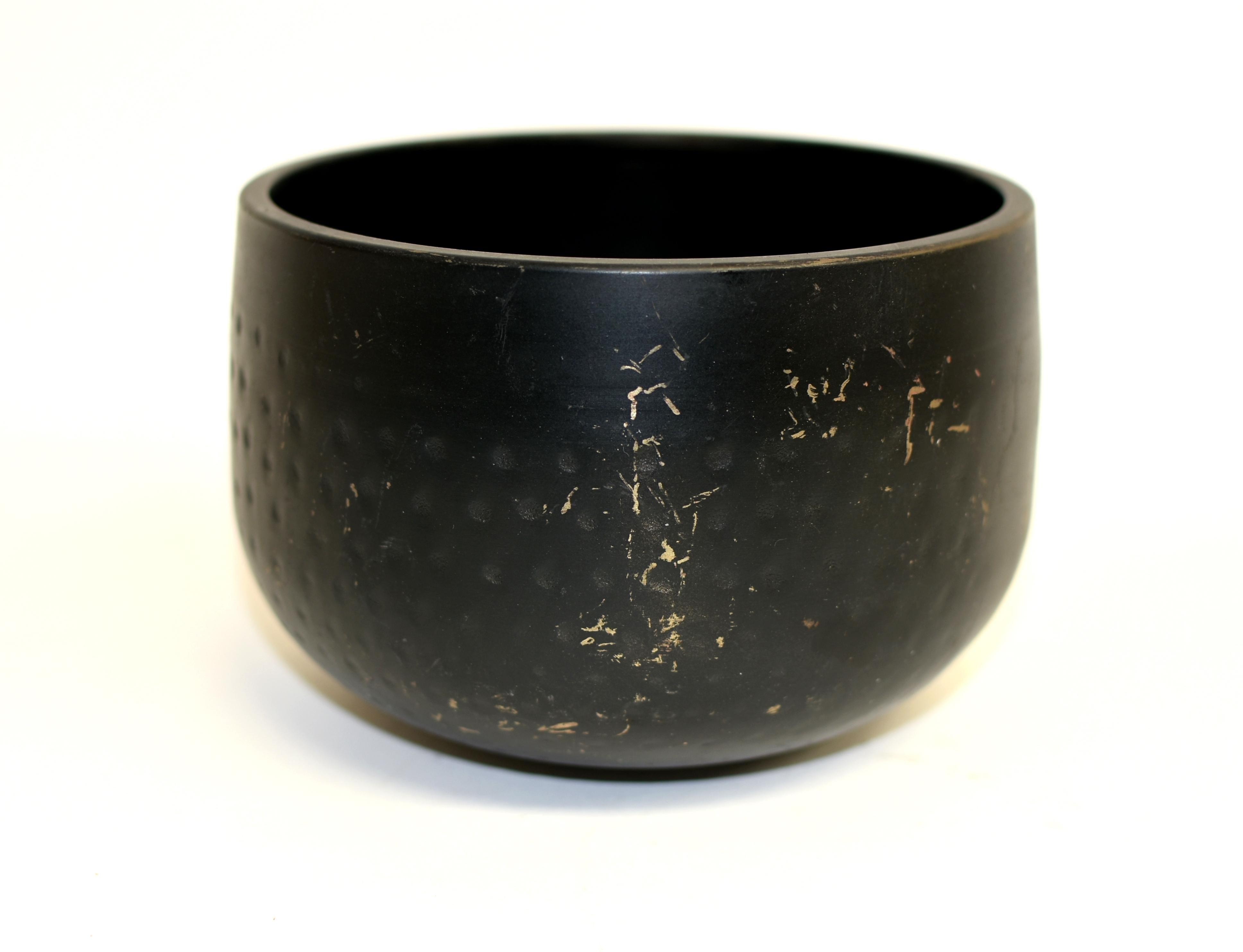 Hand-Crafted Antique Black Japanese Singing Bowl F Tone For Sale