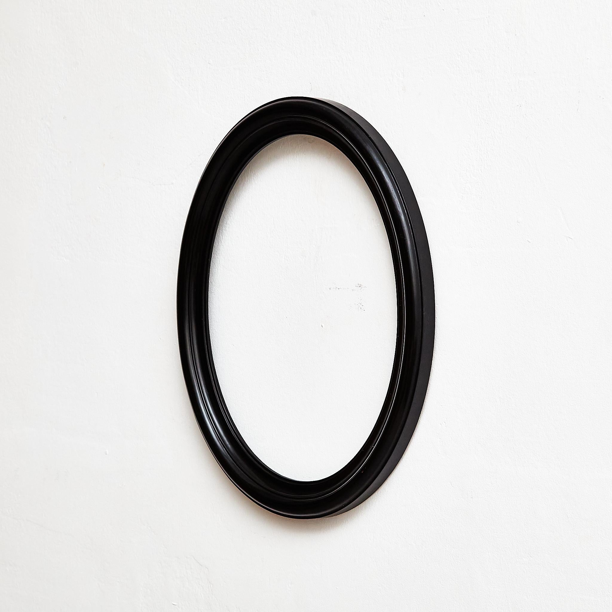 French Antique Black Oval Wood Laquered Frame, circa 1940