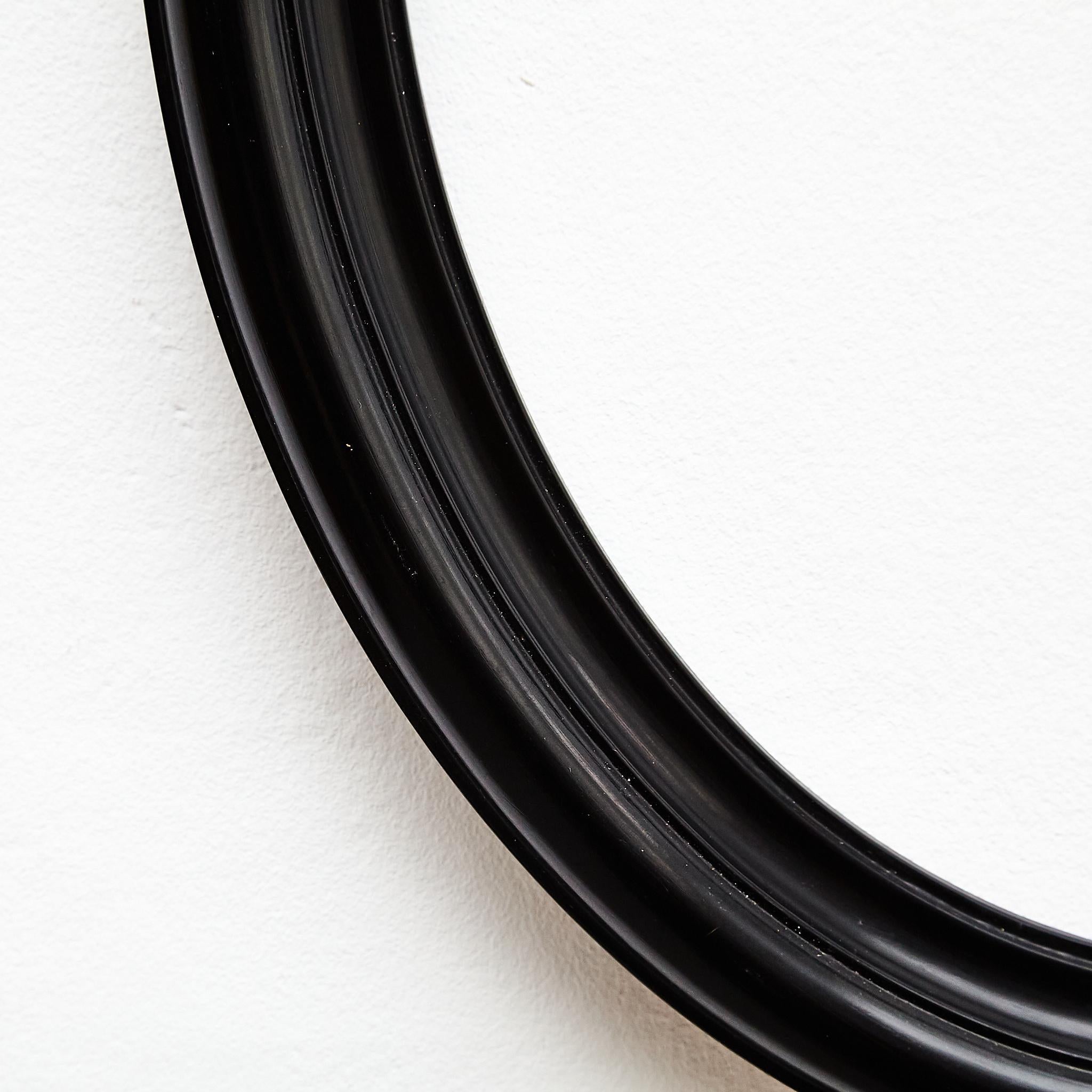 Lacquered Antique Black Oval Wood Laquered Frame, circa 1940 For Sale