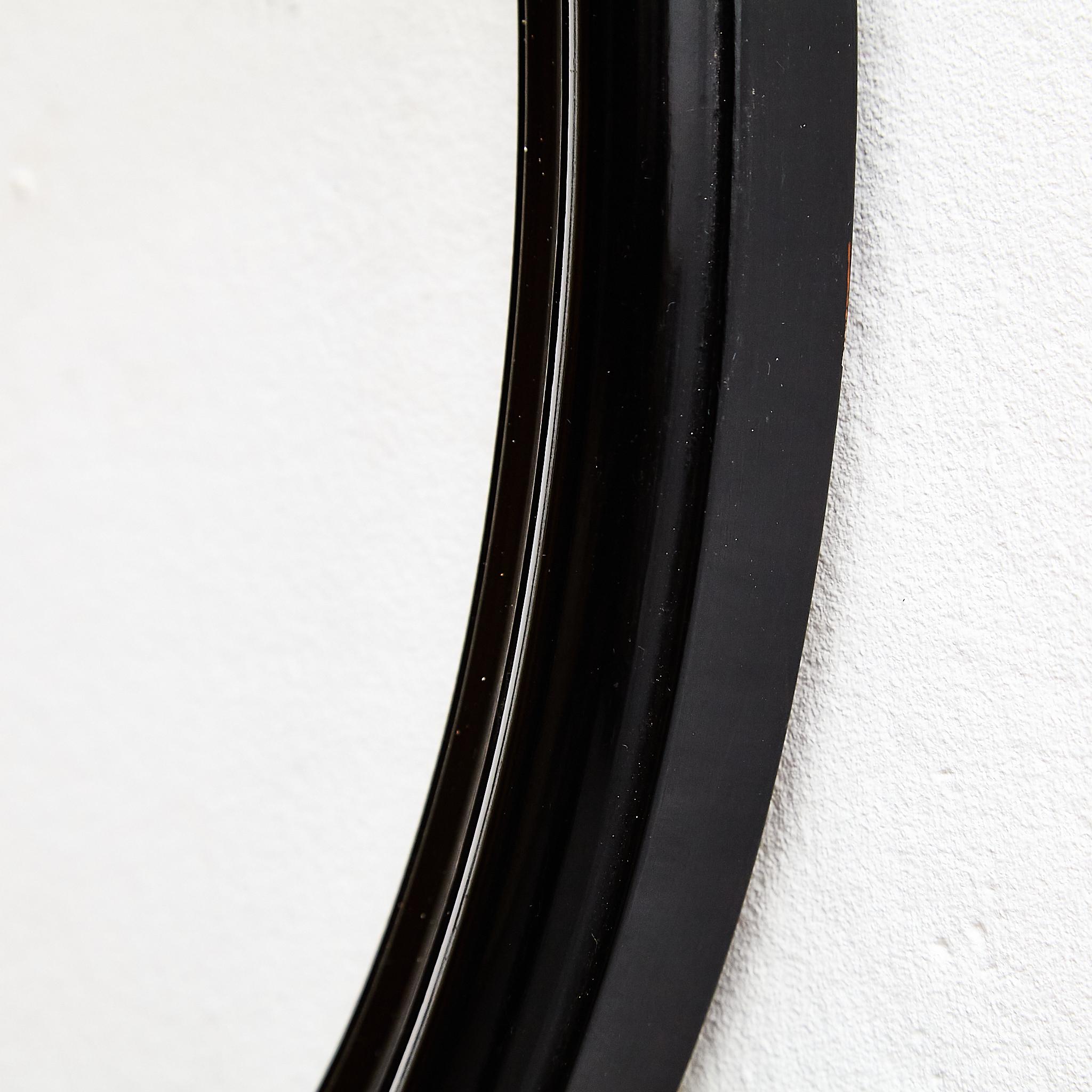 Mid-20th Century Antique Black Oval Wood Laquered Frame, circa 1940