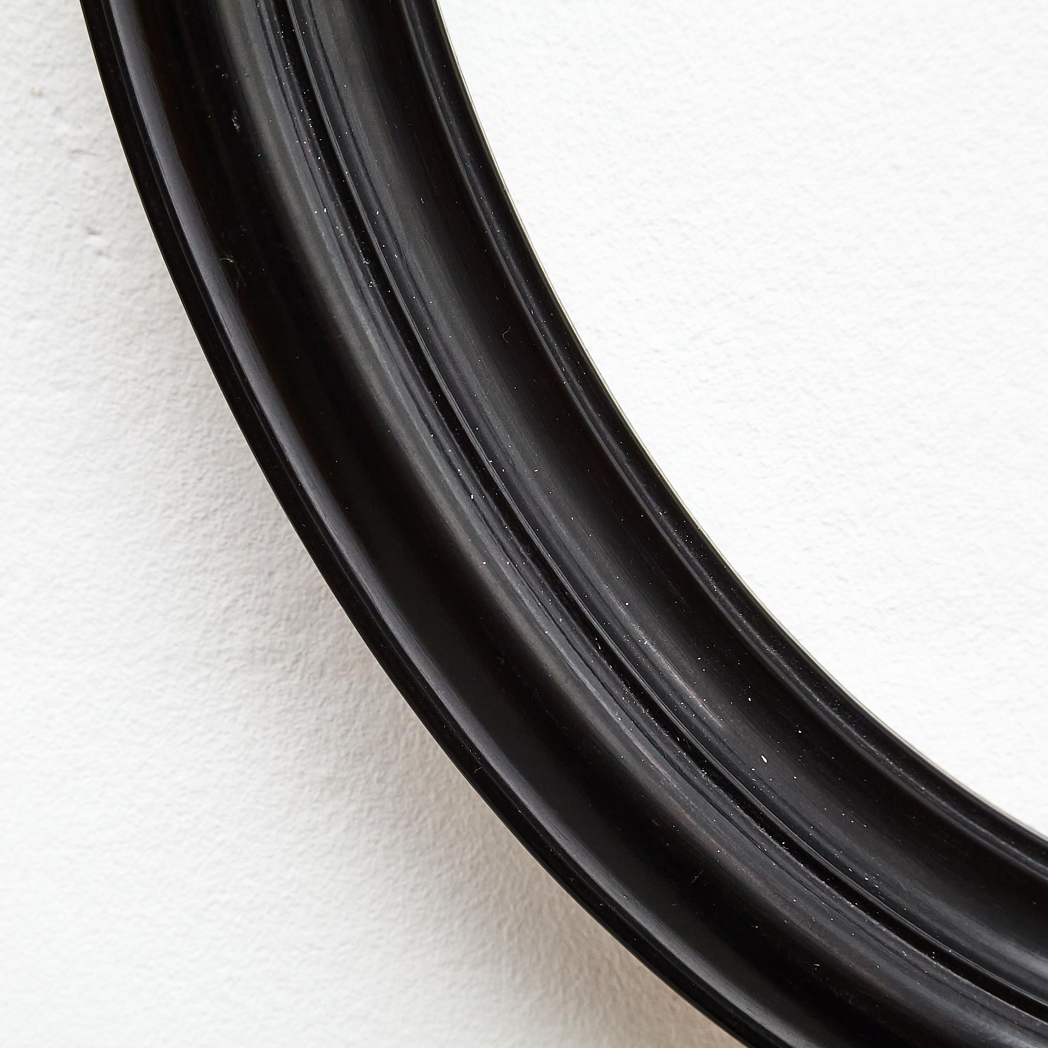 Mid-20th Century Antique Black Oval Wood Laquered Frame, circa 1950