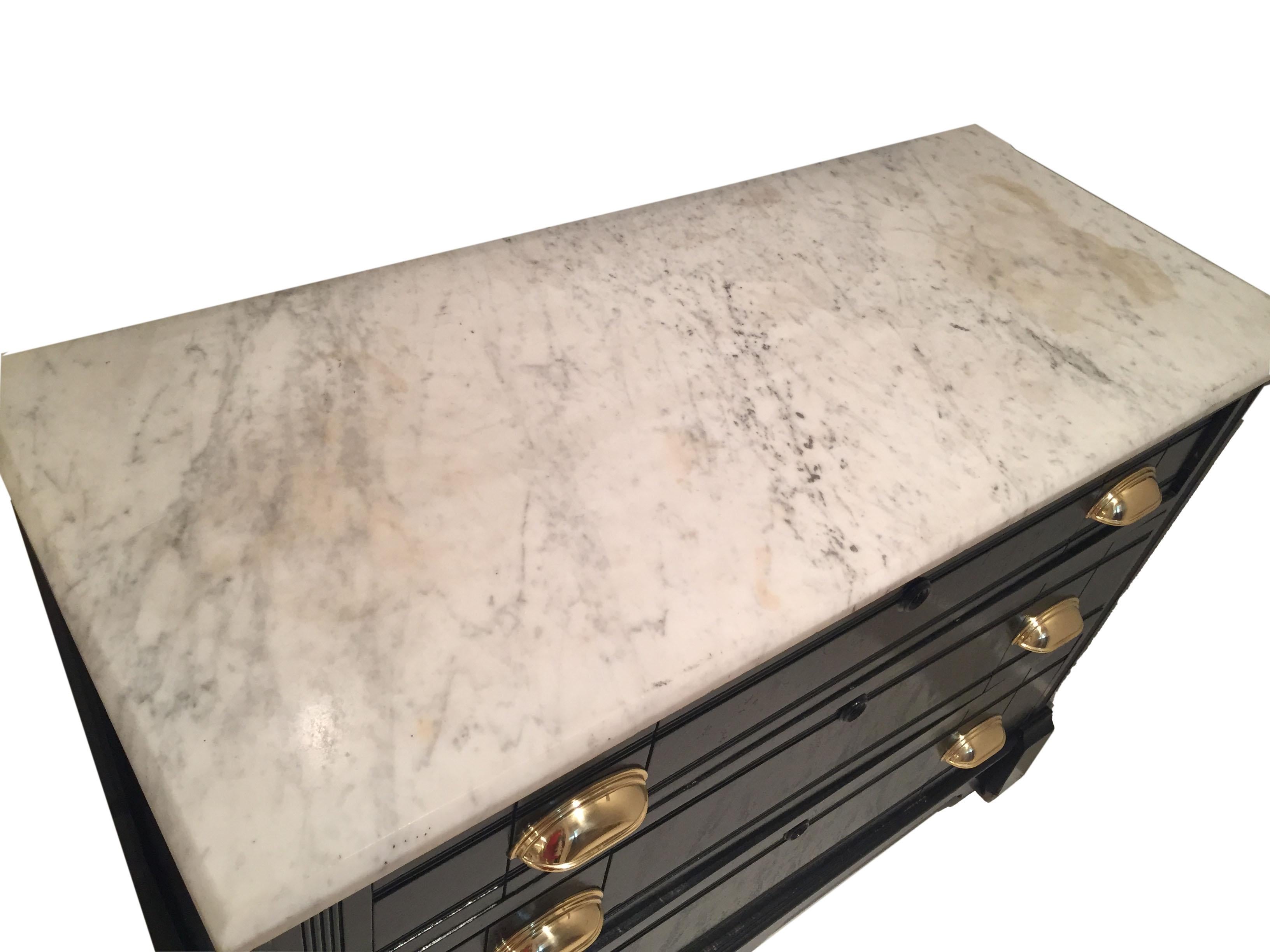 Antique Black Painted Victorian Commode/ Chest of Drawers with Marble Top In Good Condition For Sale In Wichita, KS
