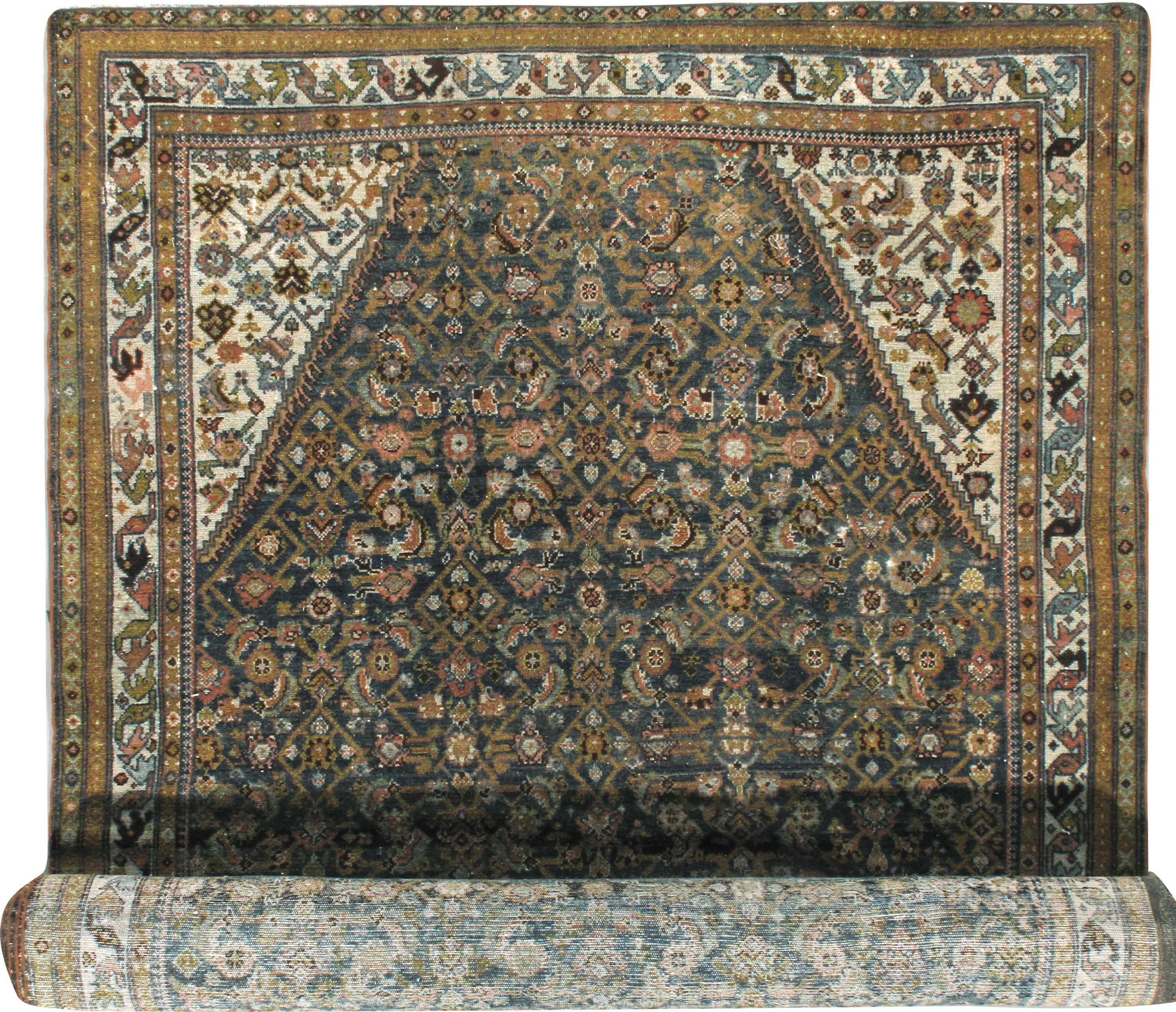 Antiker schwarzer persischer Malayer-Teppich-Läufer, 6'2 x 24'8 im Angebot 5