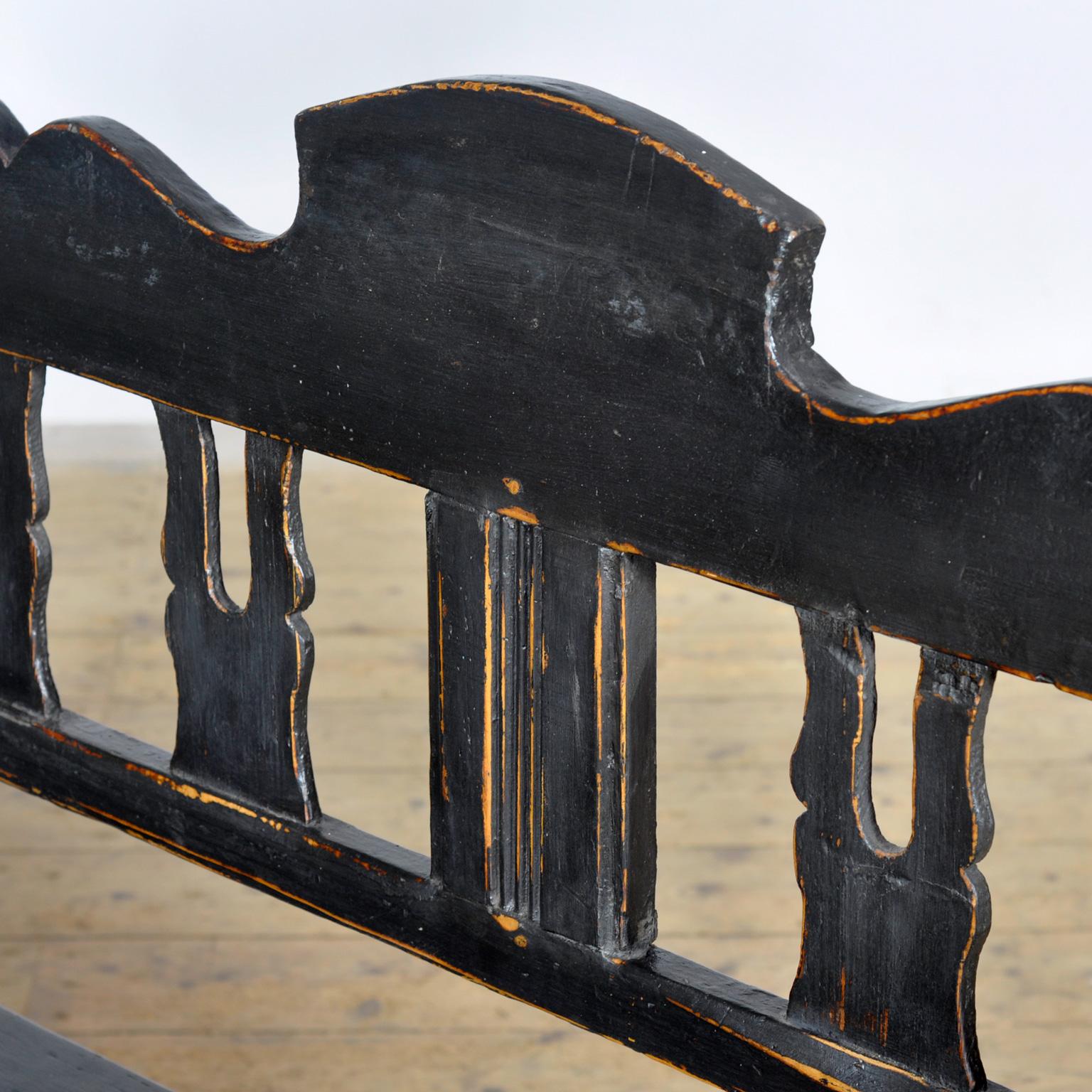 Pin Banc ancien en pin noir, années 1900 en vente