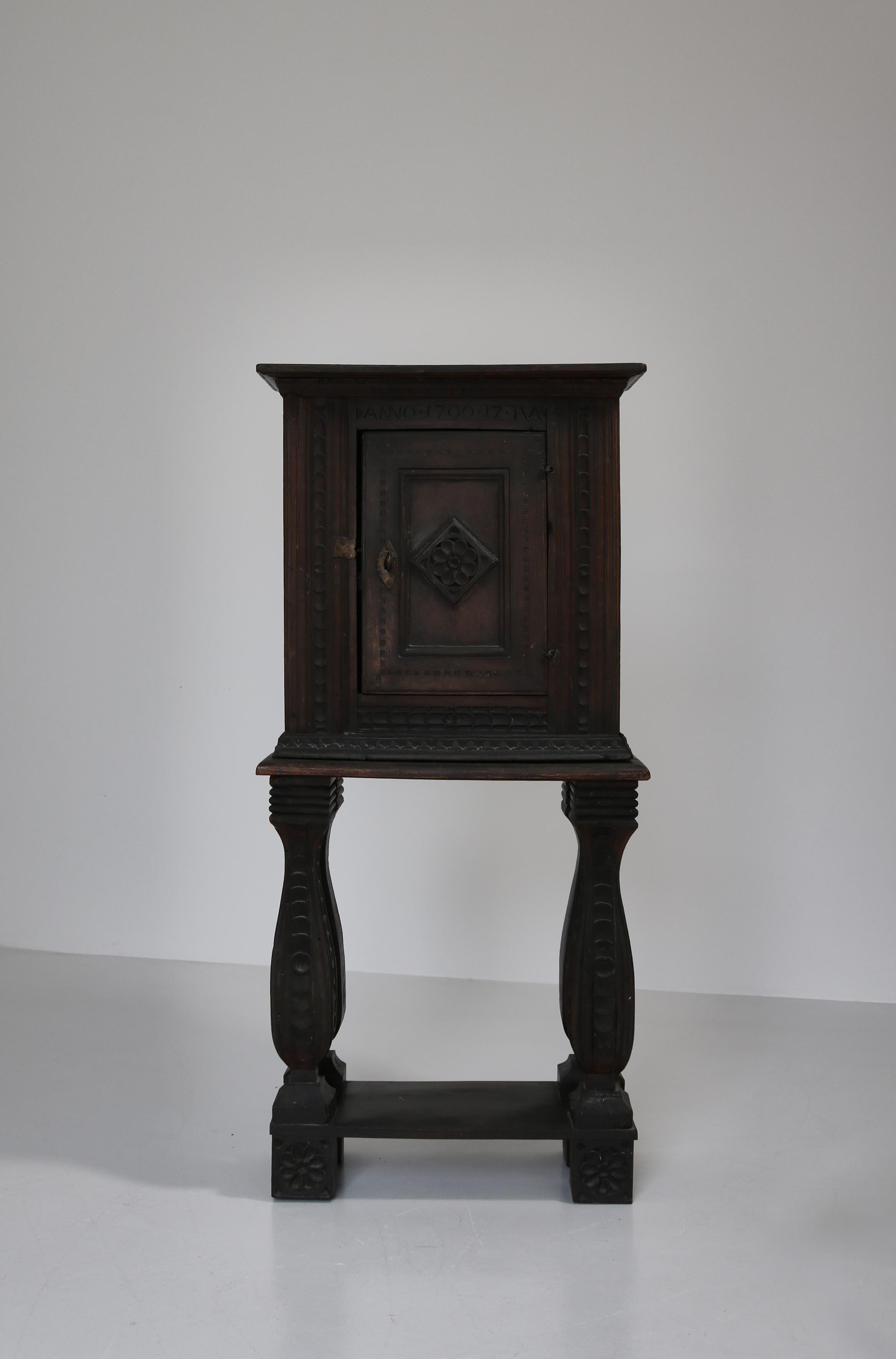 Antique Black Stained Baroque Cabinet in Dark Stained Carved Oak In Fair Condition For Sale In Odense, DK