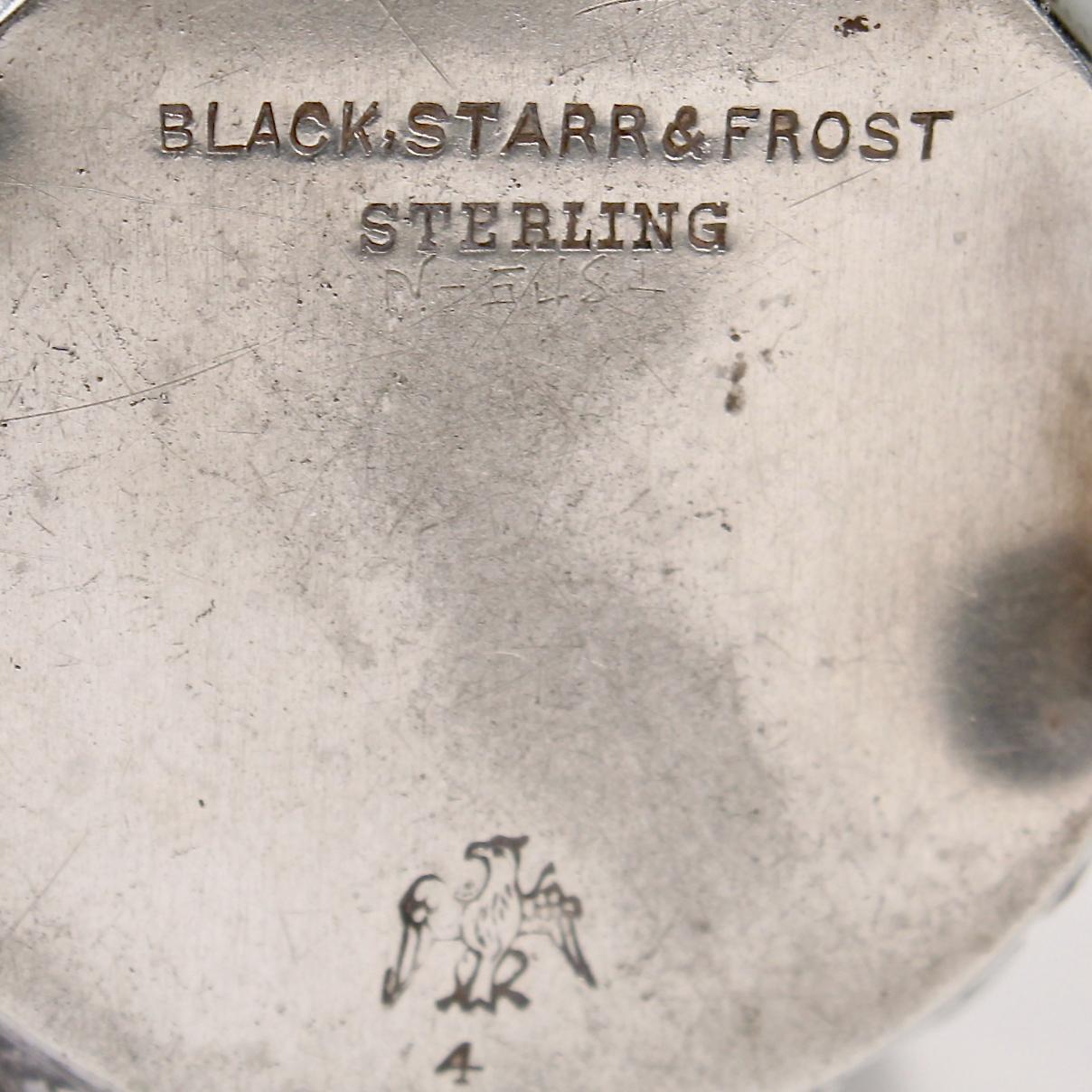 Antike antike schwarze, sternförmige und mattierte Repousse-Teekanne aus Sterlingsilber 6