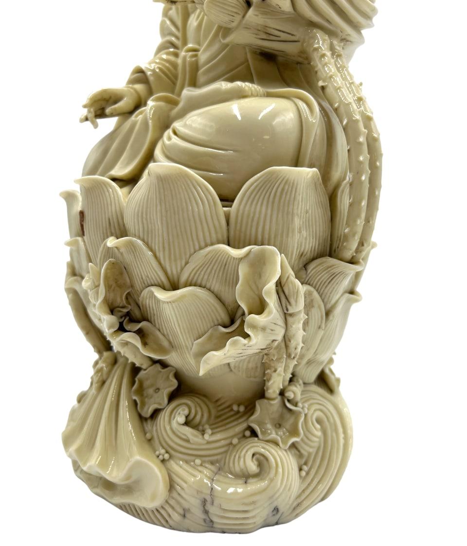 Antique Blanc De Chine Porcelain Figurine of Guanyin For Sale 6