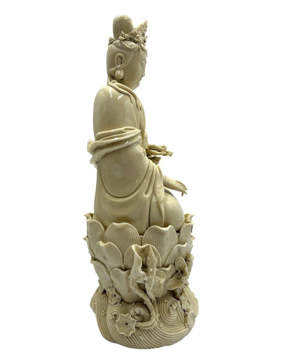 Hand-Crafted Antique Blanc De Chine Porcelain Figurine of Guanyin For Sale