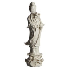Figure de Shiva/Bouddha en porcelaine blanche de Chine ancienne C1920