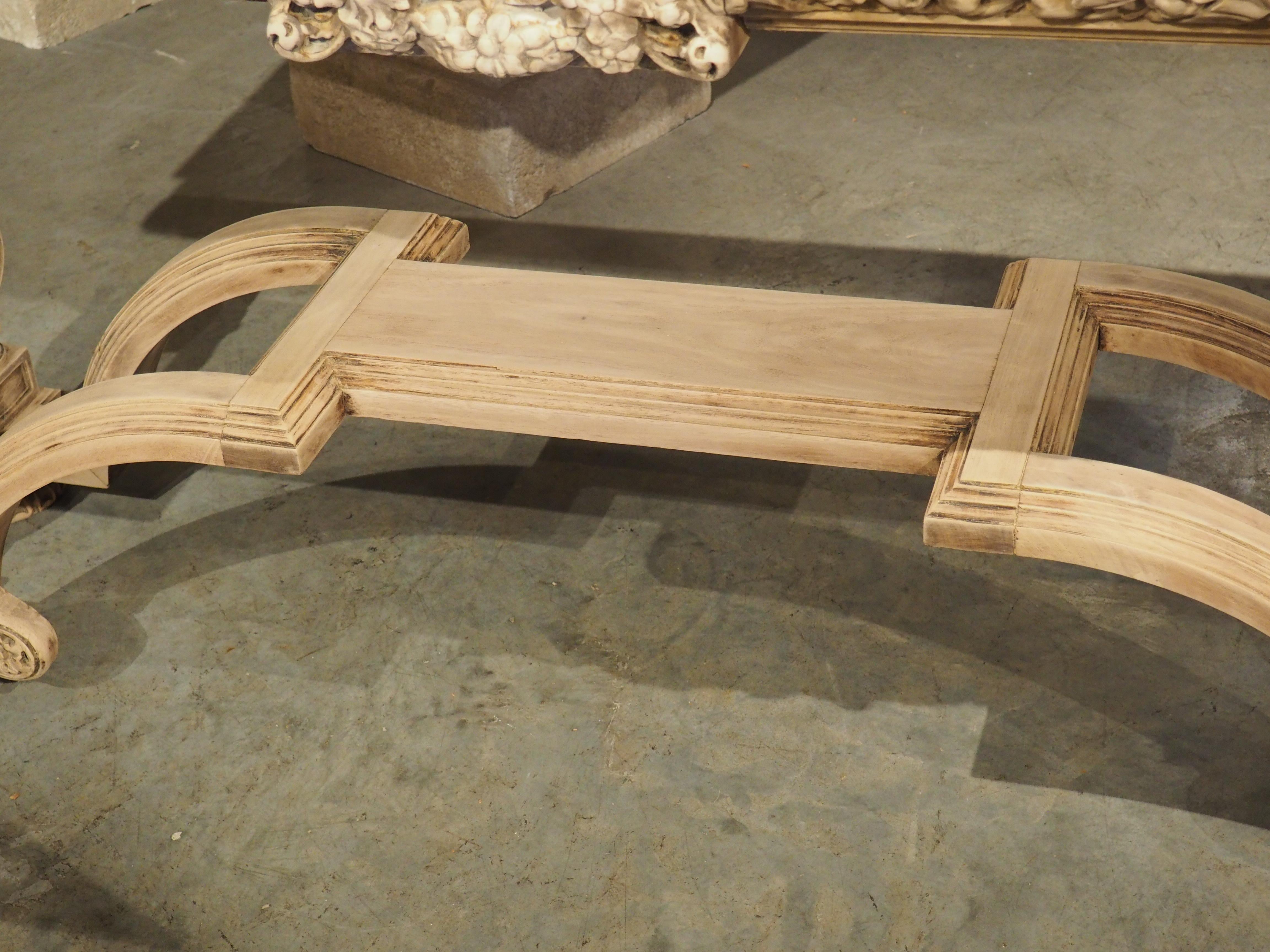 Table console ancienne en bois de noyer blanchi, fin des années 1800 en vente 6
