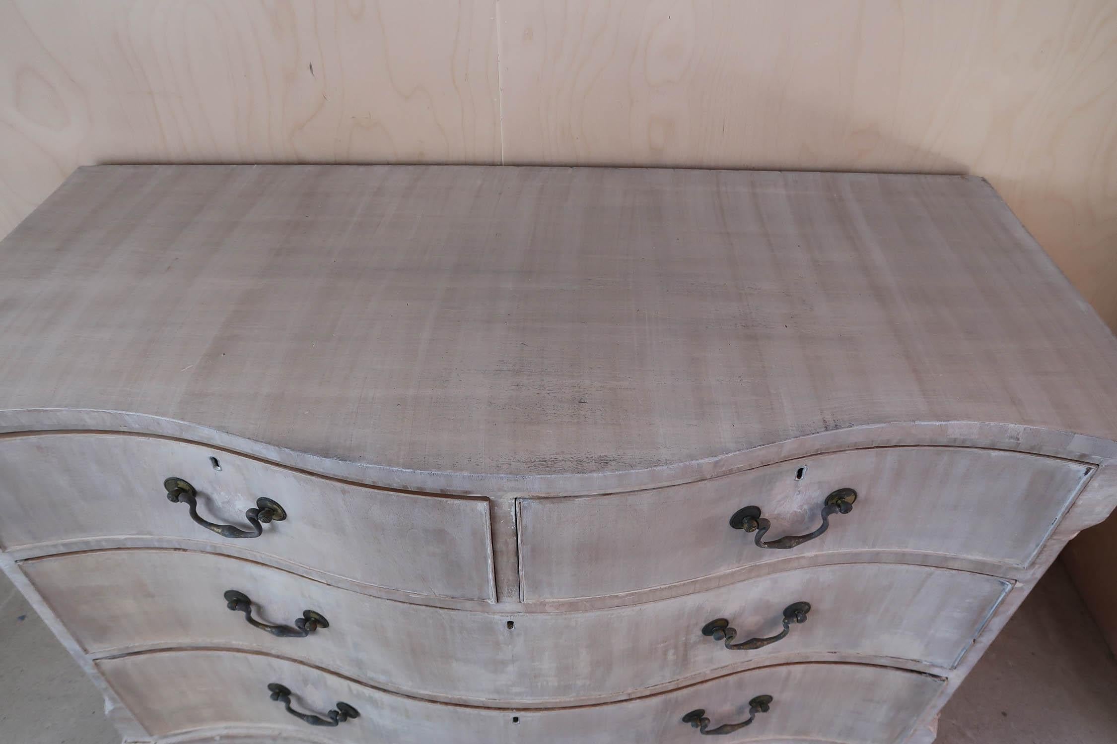 Antique Bleached Serpentine Fronted Commode, English C.1780 In Good Condition For Sale In St Annes, Lancashire