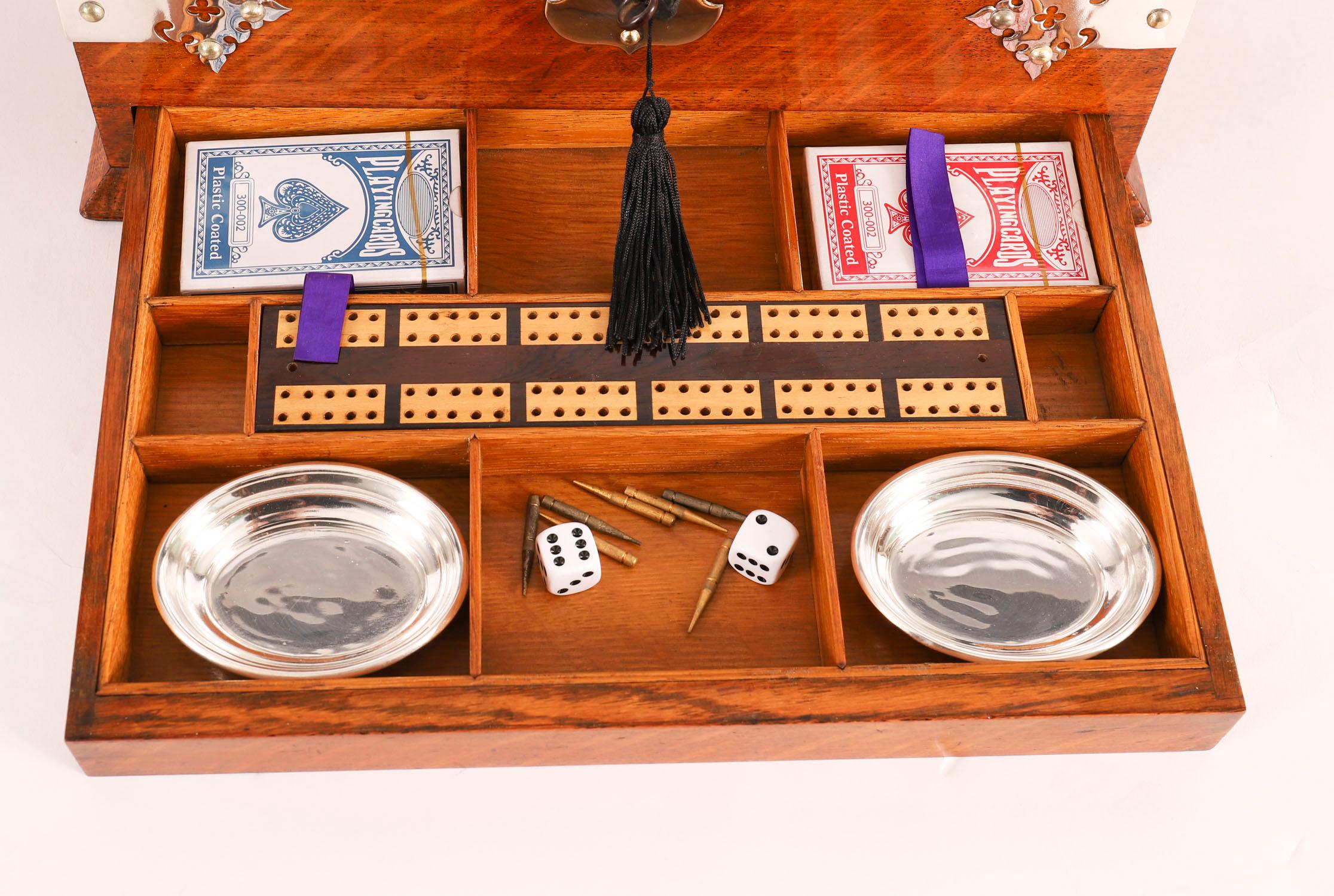 Antiguo Tántalo de Roble Rubio 3 Decantadores Juegos de Bar Seco Compendio Siglo XIX en venta 4