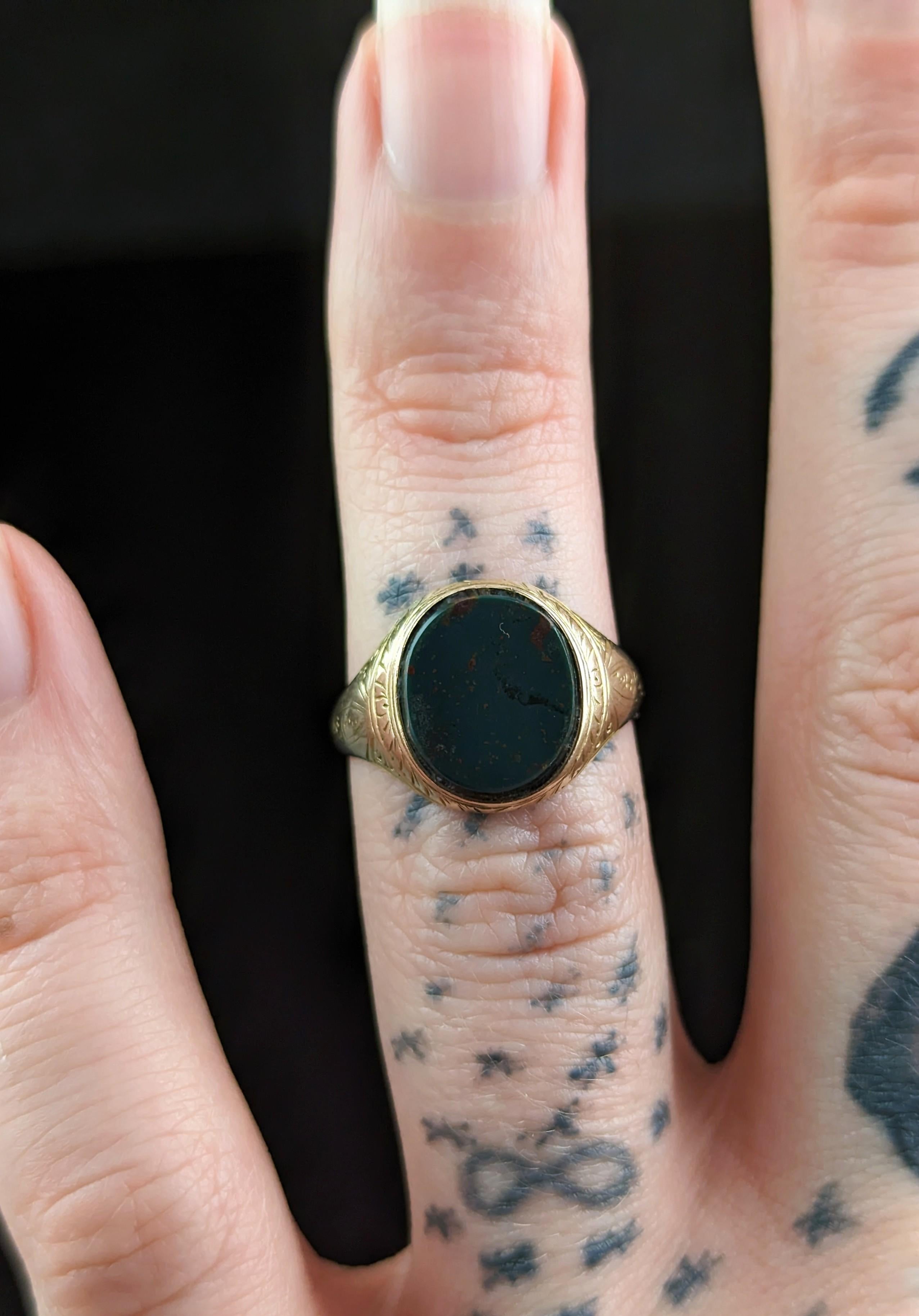 Antique Bloodstone Signet Ring, 15k Yellow Gold, Engraved, Victorian  2