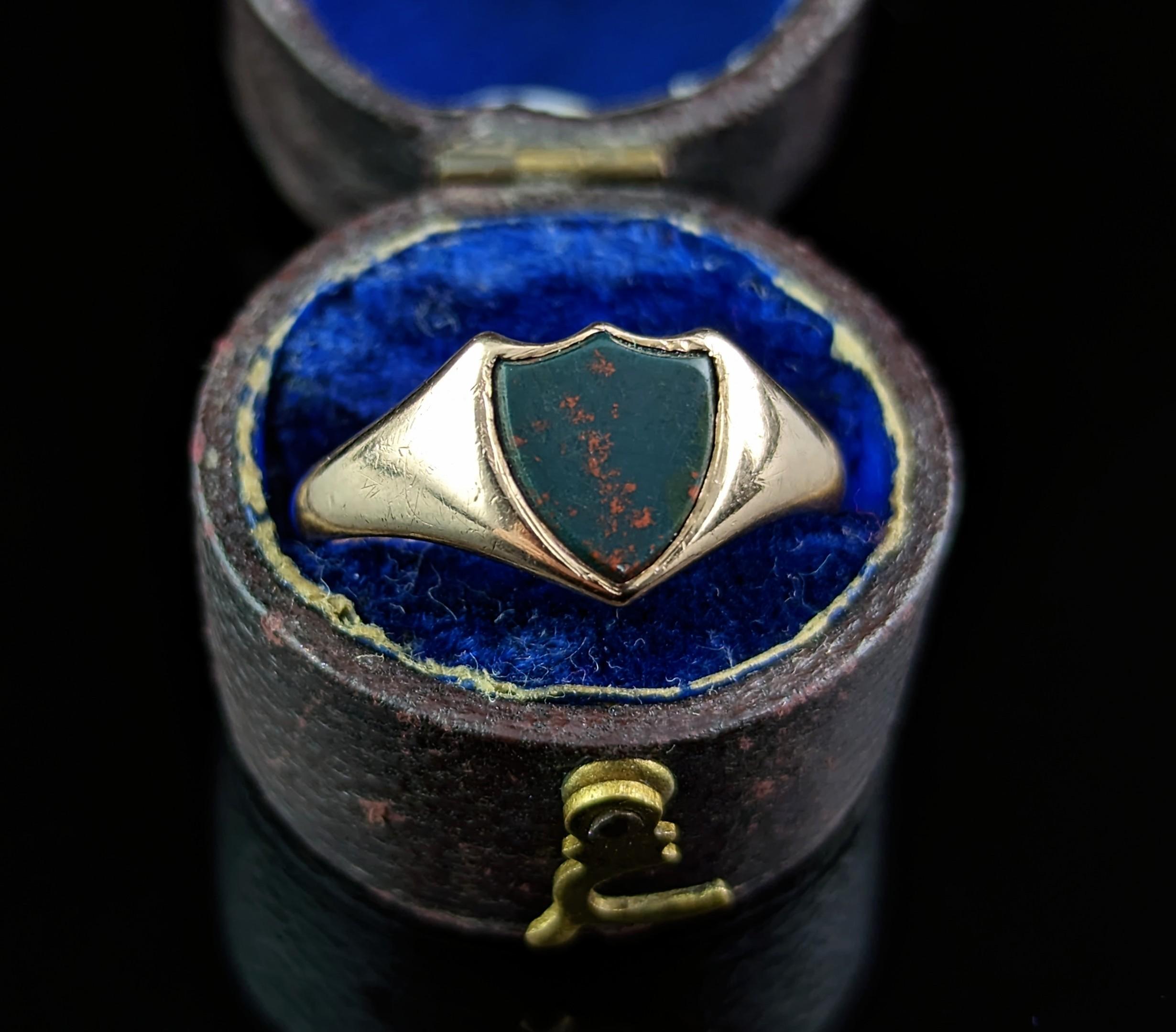 Antique Bloodstone Signet Ring, 9k Gold, Pinky Ring, Edwardian 1