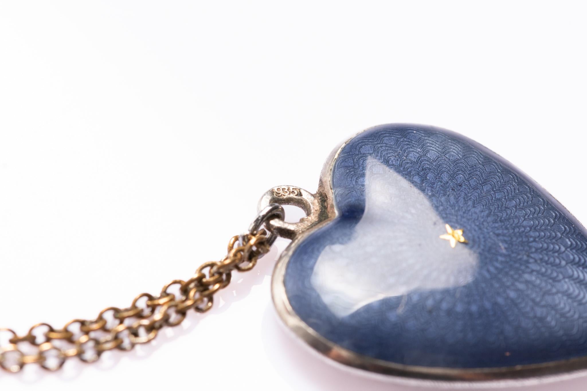 Antique Blue And Gold Guilloche Enamel Heart Pendant Necklace For Sale 4