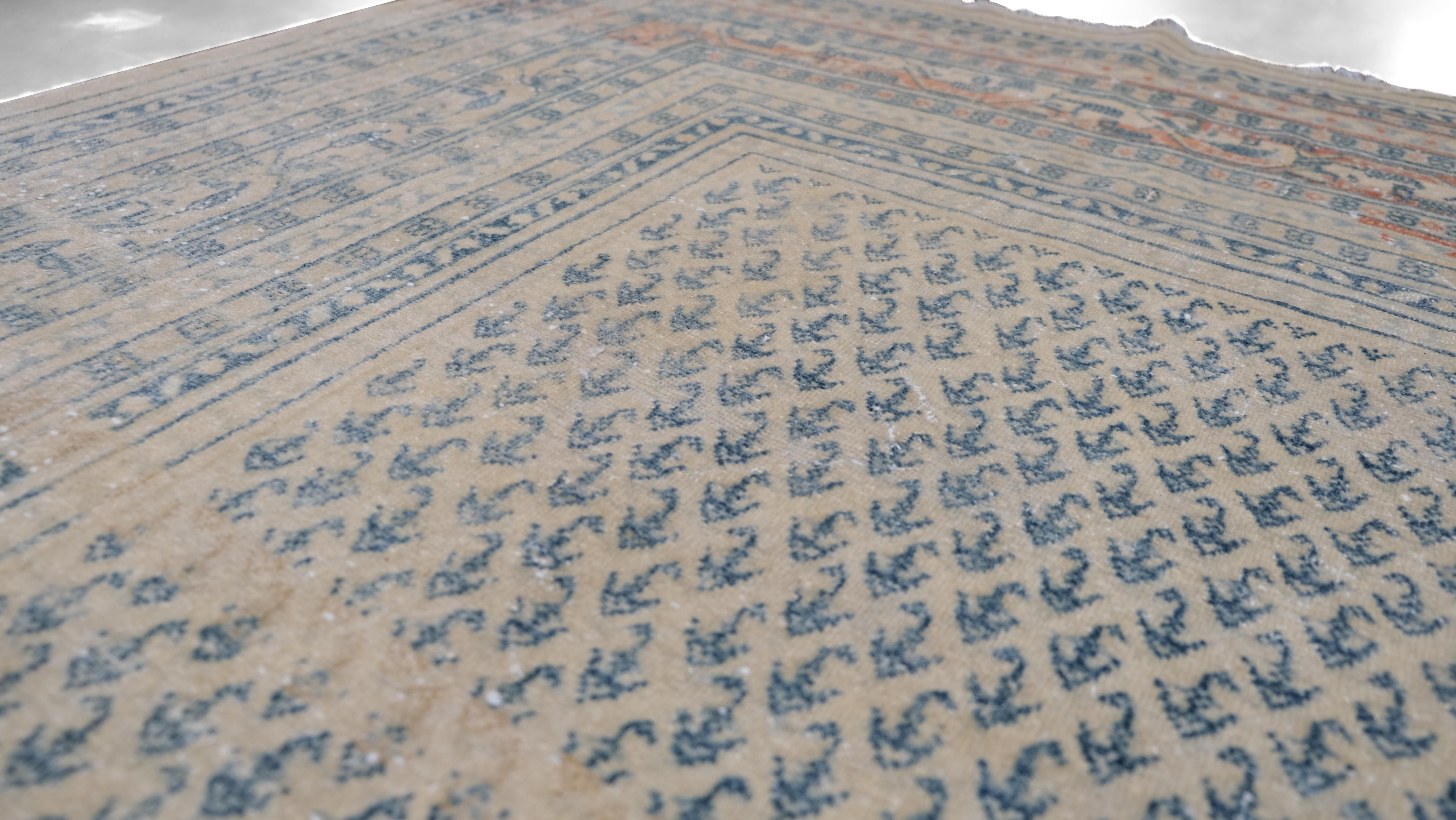 Persiano Antico modello Mahi Herati blu e avorio 9'x12' Circa 1920 in vendita