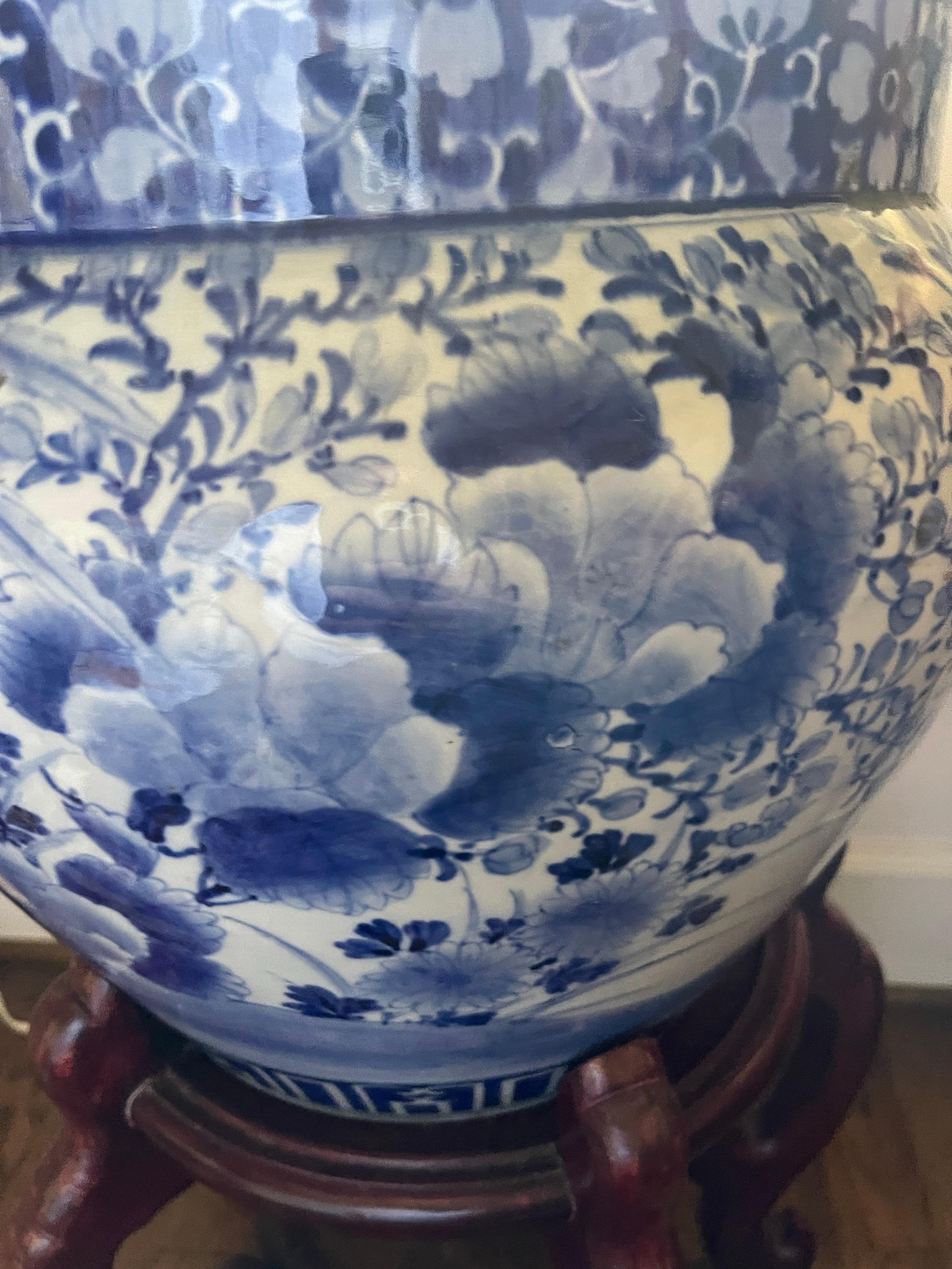 Antique Blue and White Chinese Planter on Wood Stand, Mid 20th Century For Sale 1