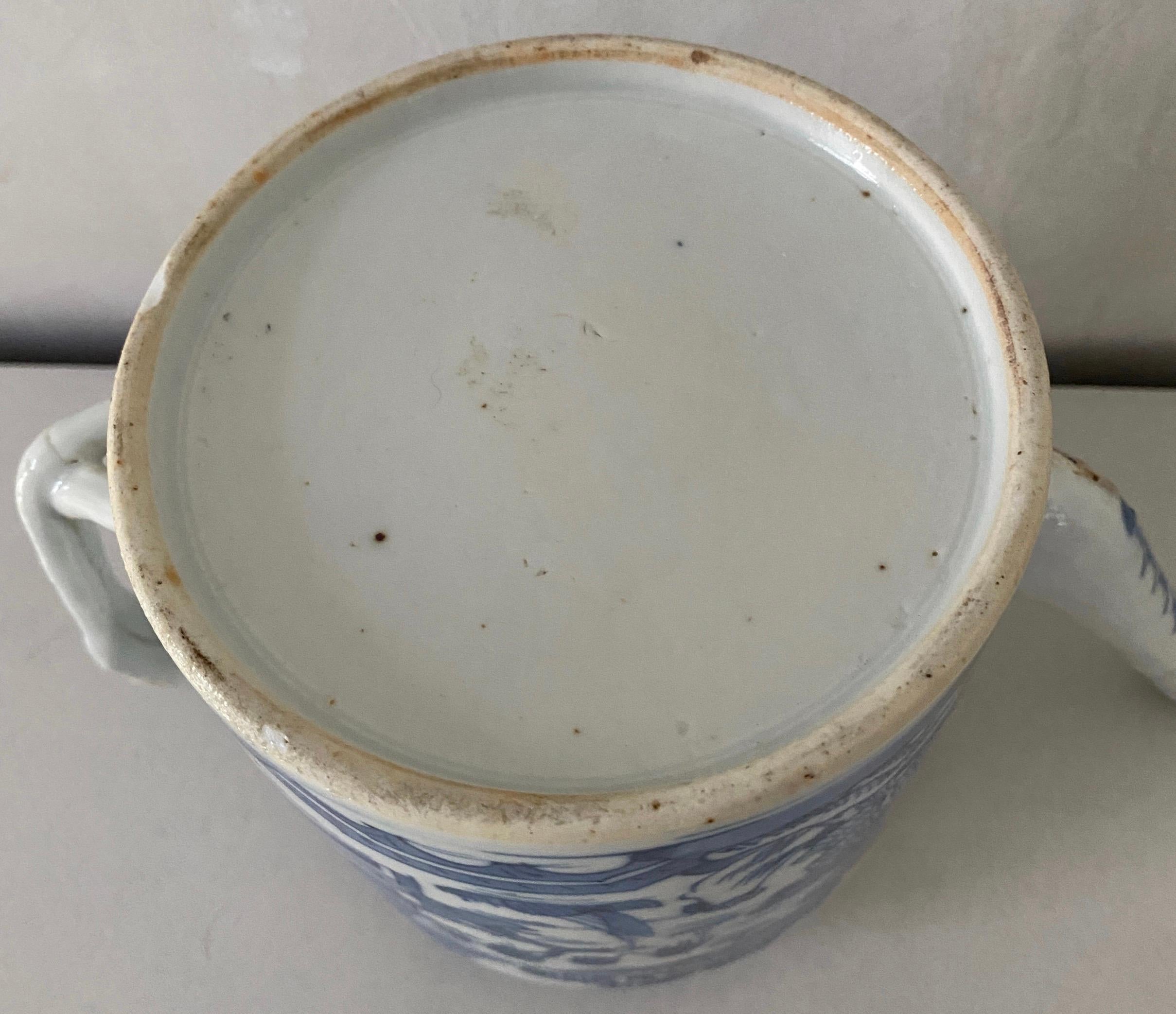 Porcelain Antique Blue and White Chinese Teapot For Sale