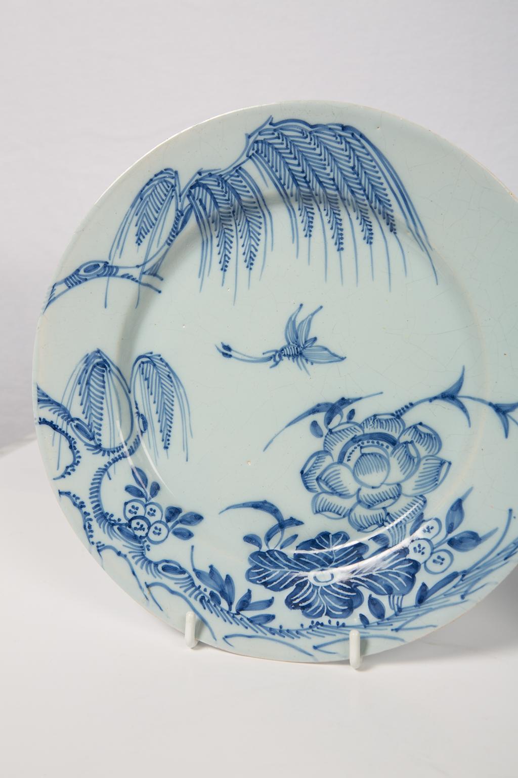 Antique Blue and White Delft Plates a Set of Five 18th Century circa 1750 In Excellent Condition In Katonah, NY