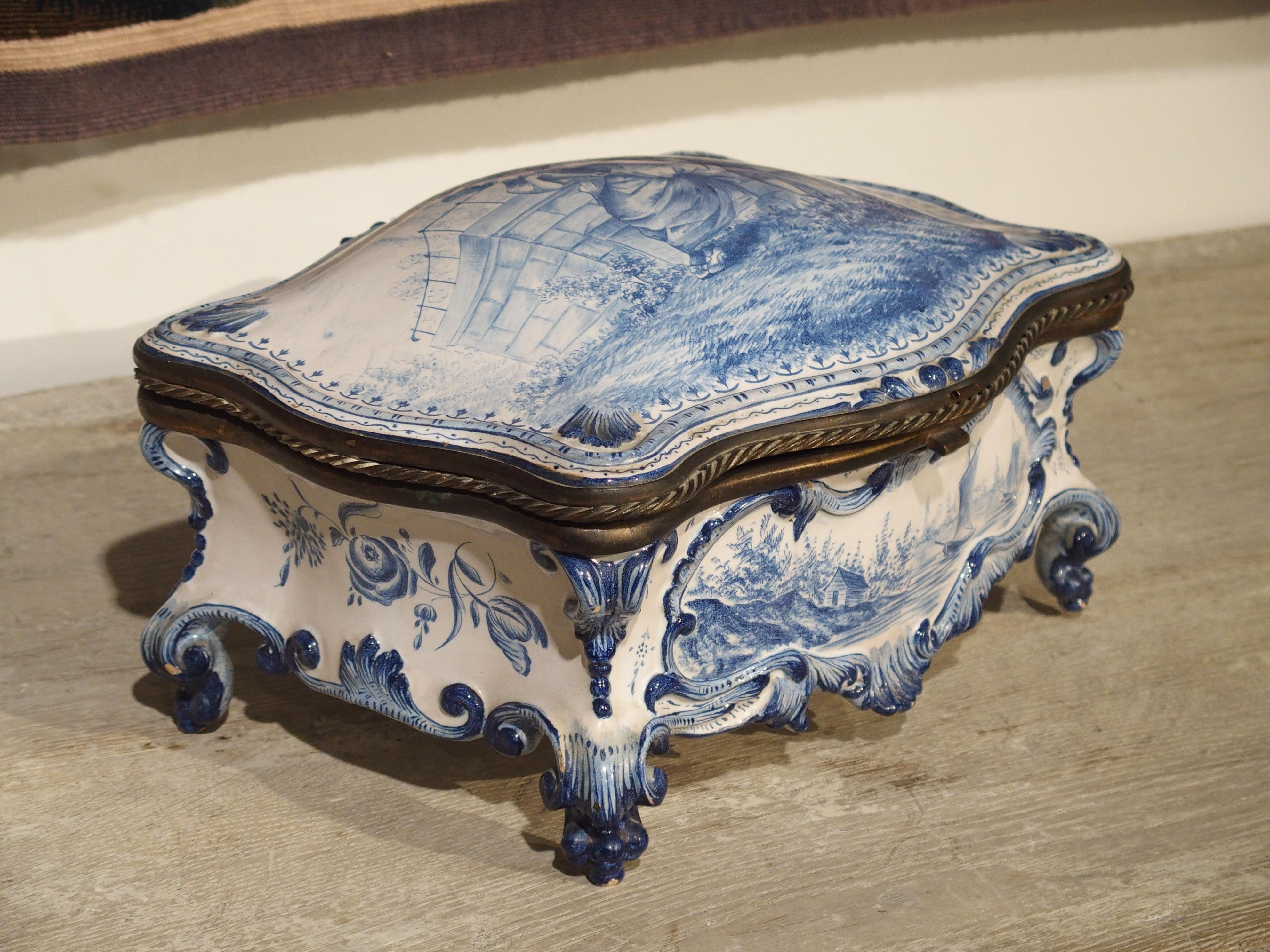 Antique Blue and White Delft Table Box, Late 19th Century 12