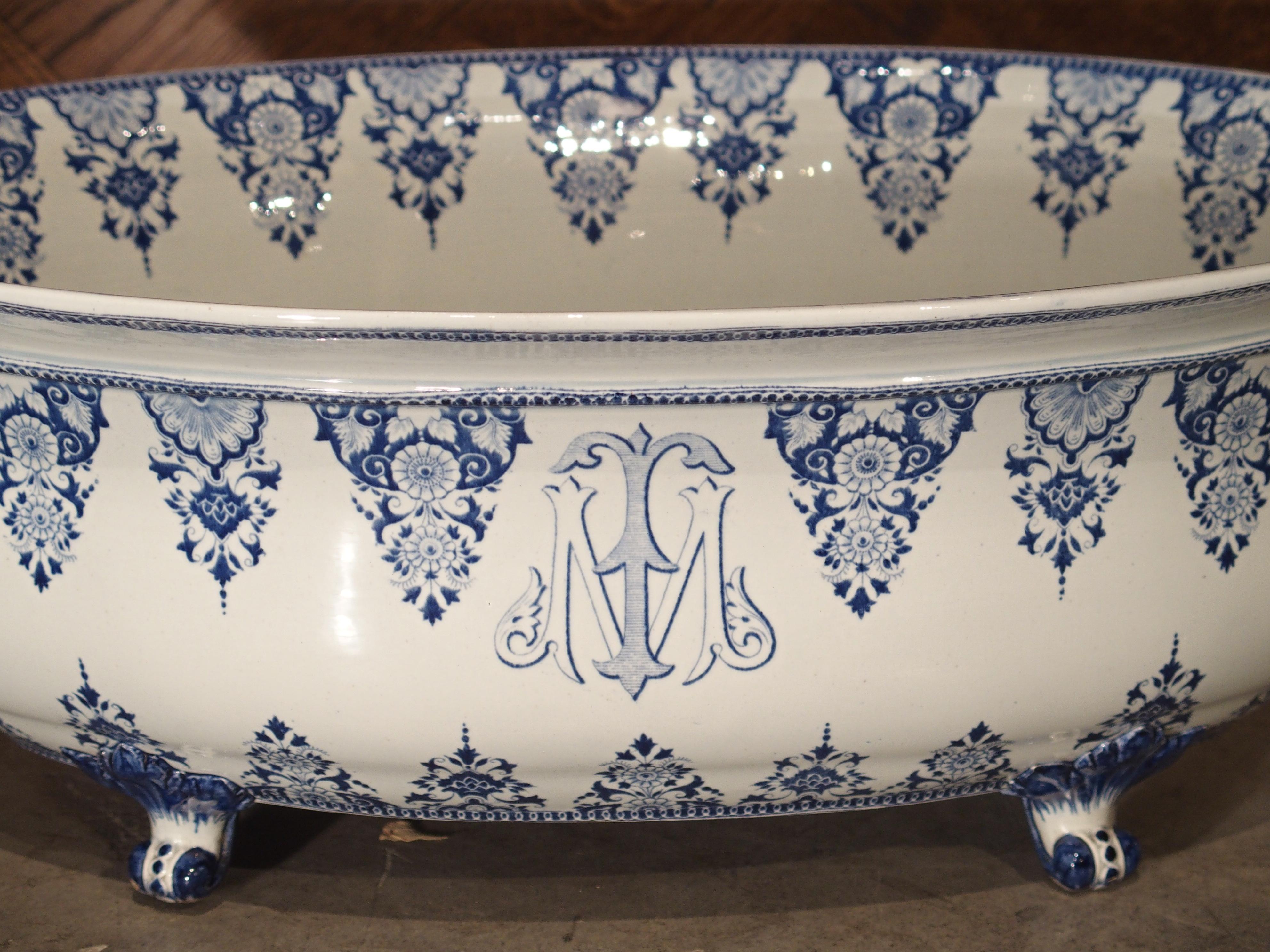 French Antique Blue and White Faience Jardinière, Gien, France, circa 1860s