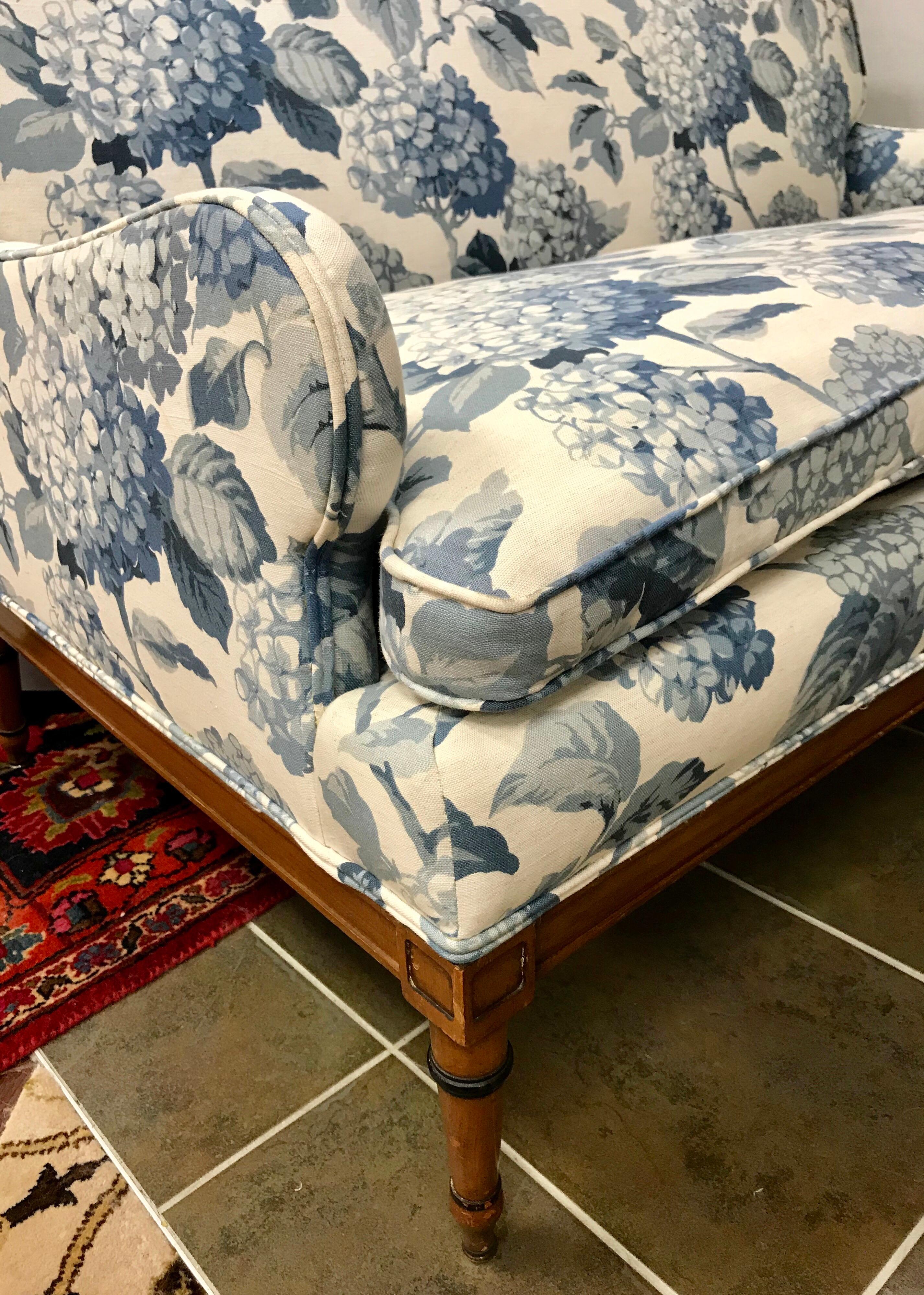 Antique Blue and White Upholstered Loveseat Settee Sofa  In Good Condition In West Hartford, CT
