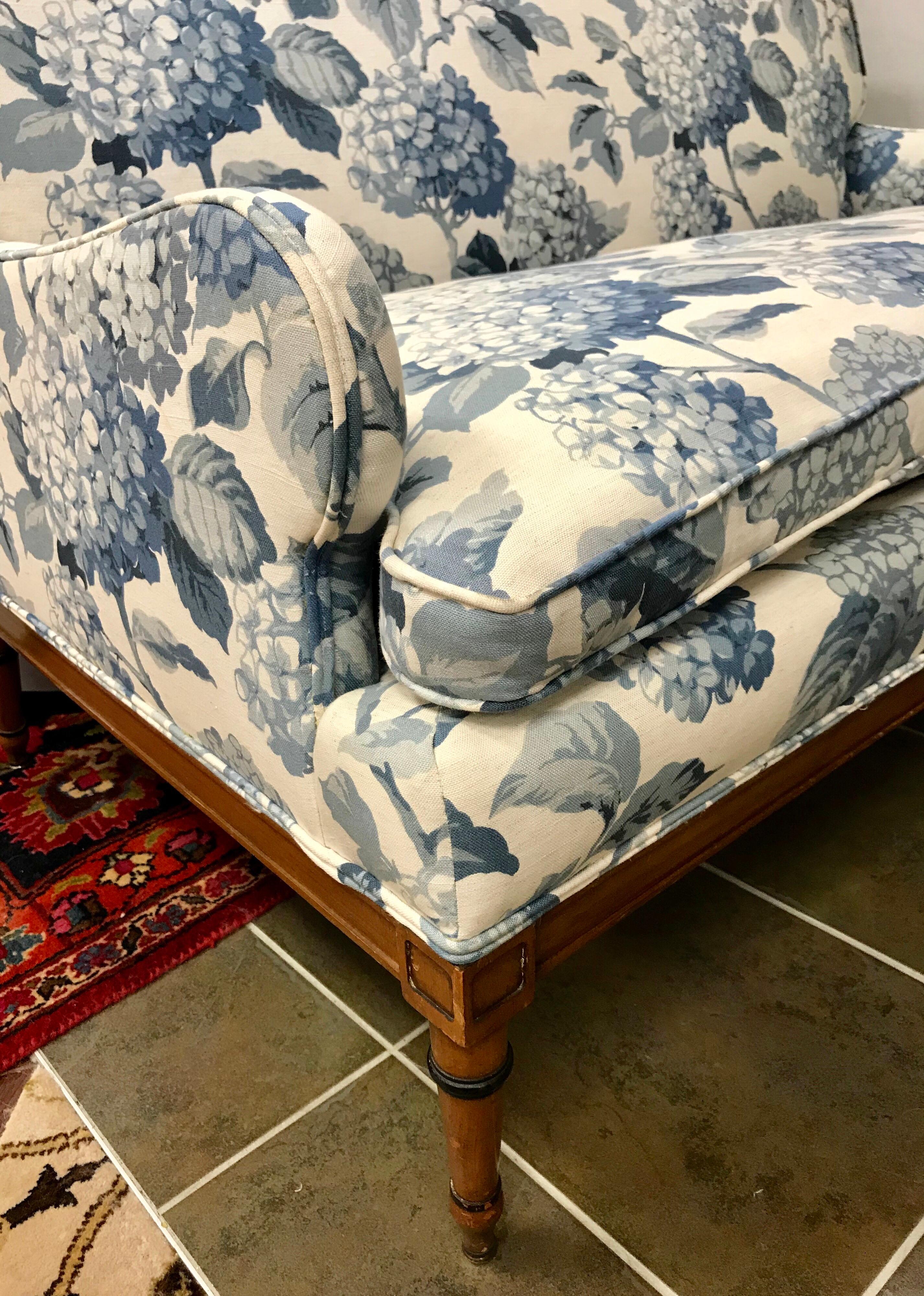 Antique Blue and White Upholstered Loveseat Settee Sofa In Good Condition In West Hartford, CT
