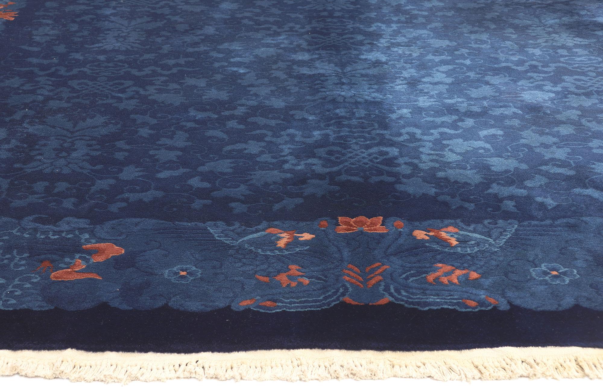 Antiker blauer chinesischer Teppich im Qing-Dynastie-Stil, indigoblauer chinesischer Qing-Teppich im Zustand „Gut“ im Angebot in Dallas, TX