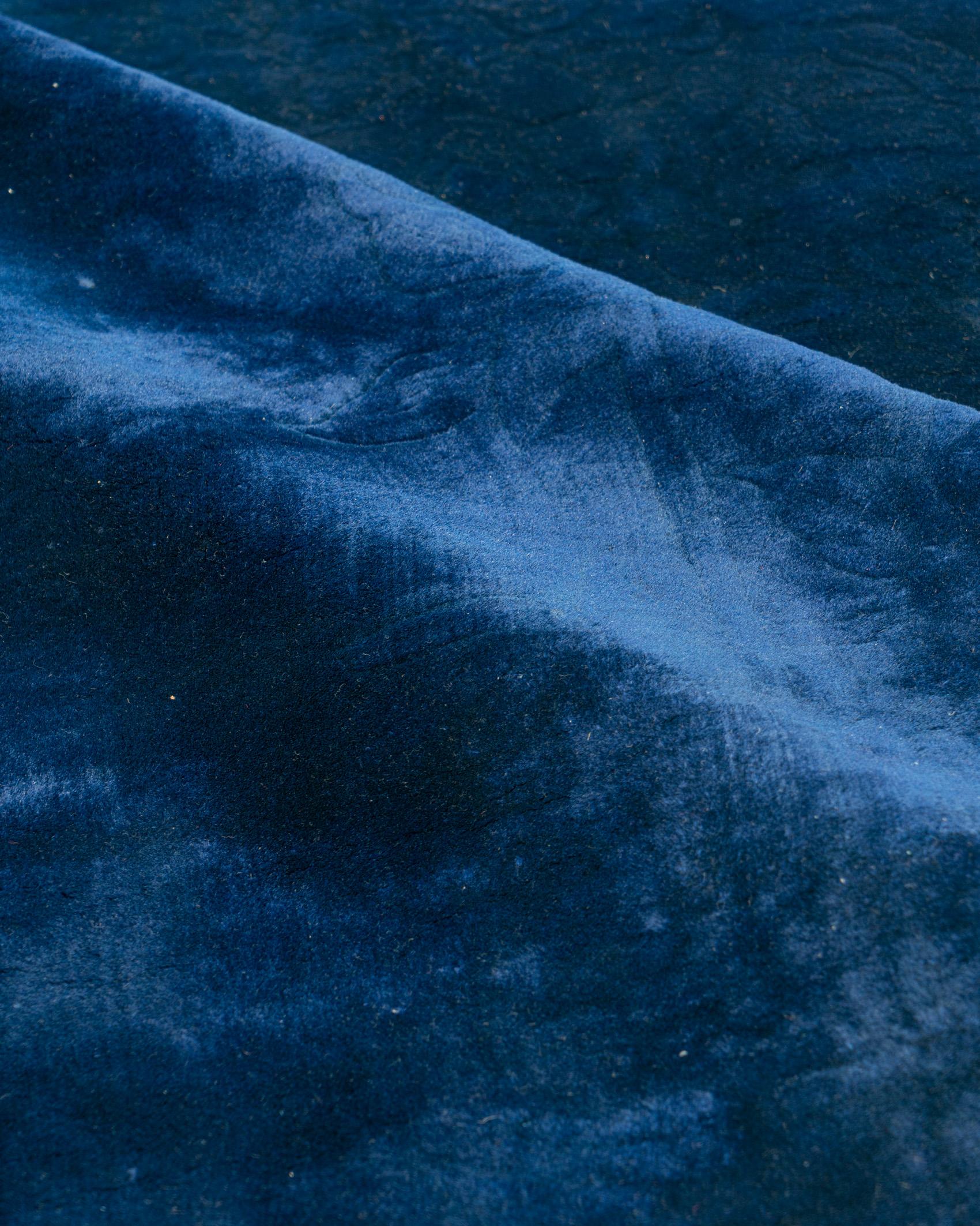 Antiker blauer chinesischer Art-Déco-Teppich  12'x19'3 im Angebot 3