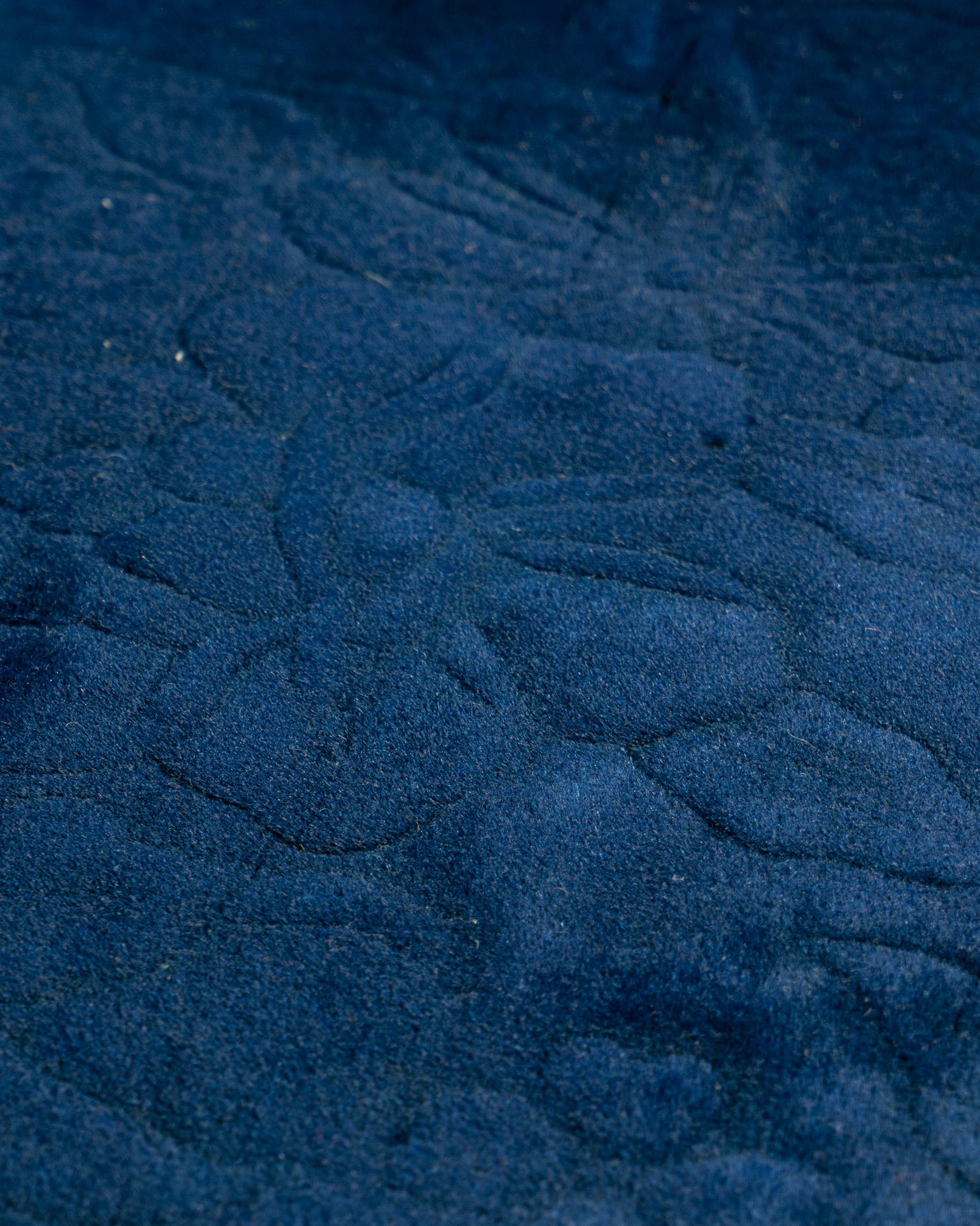 Antiker blauer chinesischer Art-Déco-Teppich  12'x19'3 im Angebot 5