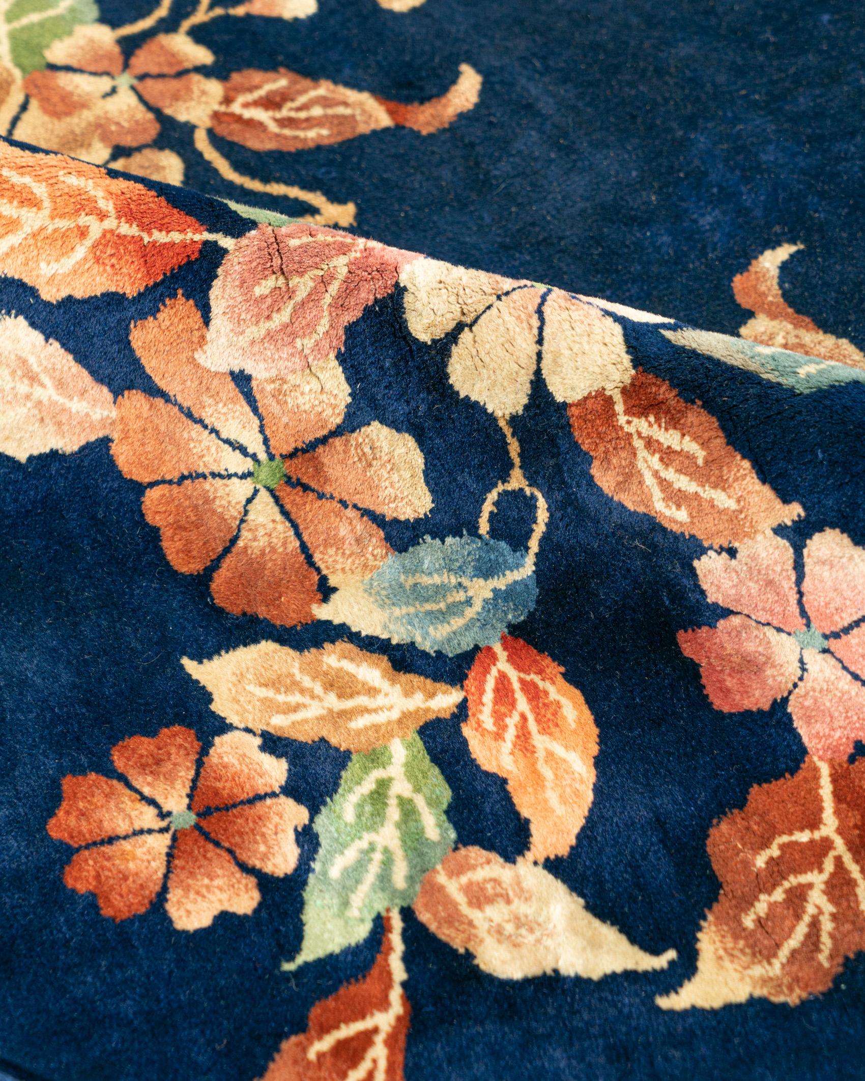 Antiker blauer chinesischer Art-Déco-Teppich  12'x19'3 im Angebot 6