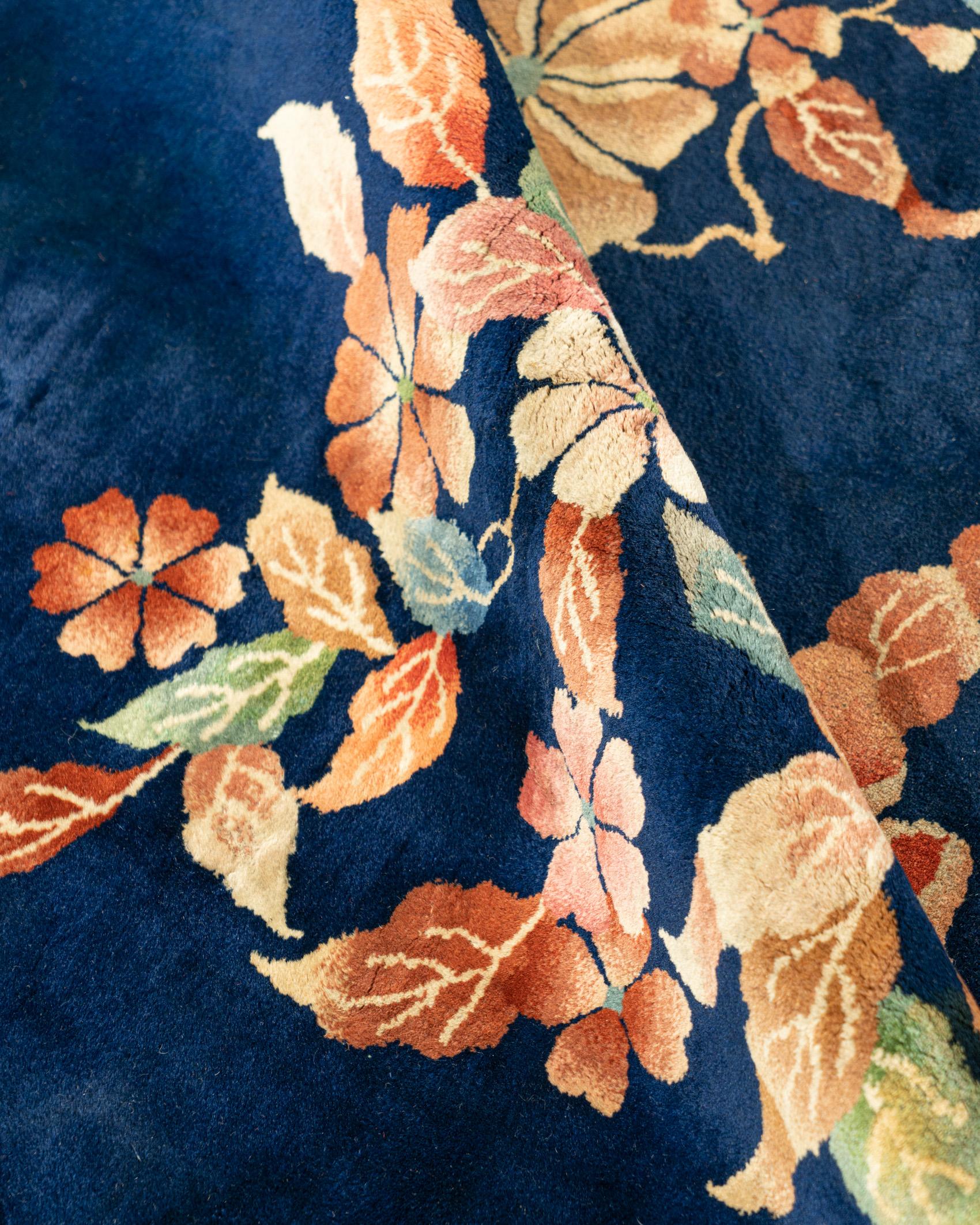 Antiker blauer chinesischer Art-Déco-Teppich  12'x19'3 im Angebot 7