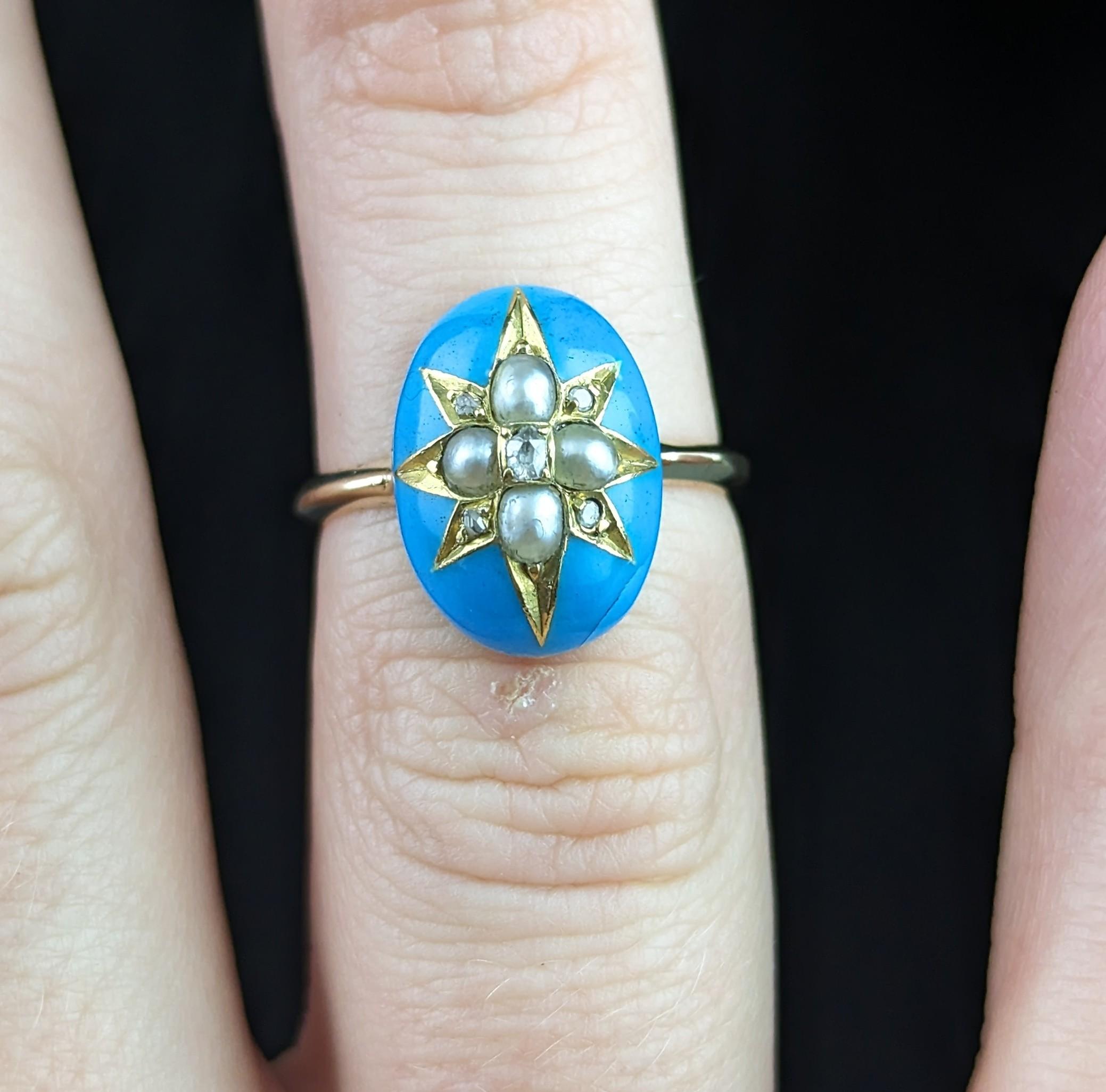 Antique blue enamel star ring, Diamond and pearl, 18k gold  In Good Condition For Sale In NEWARK, GB