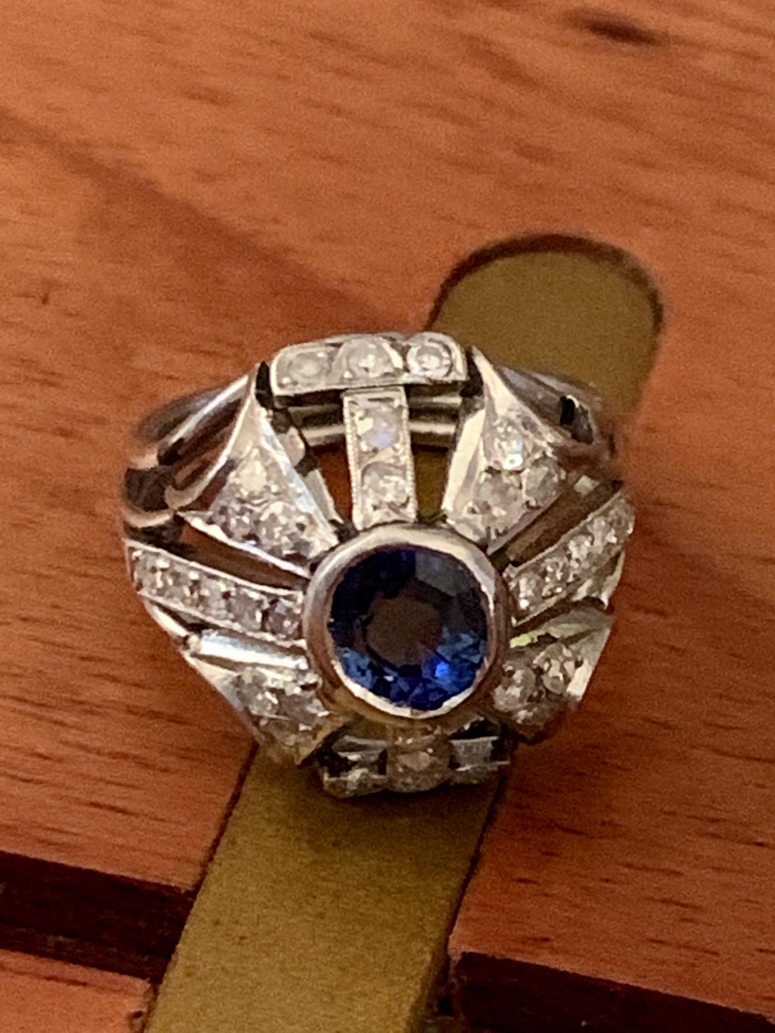 Antique Blue Faceted Sapphire and Diamond Platinum Ring In Good Condition For Sale In St. Louis Park, MN