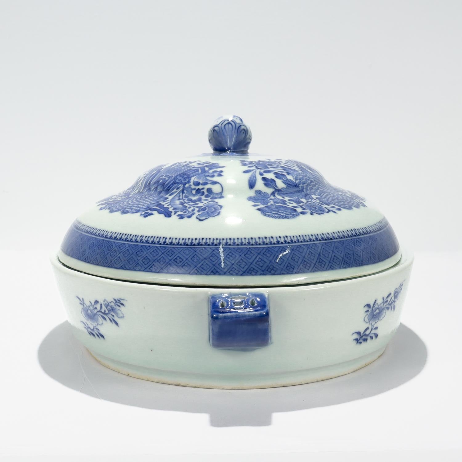 Antique Blue Fitzhugh Pattern Chinese Export Porcelain Tray Warmer & Cover For Sale 3
