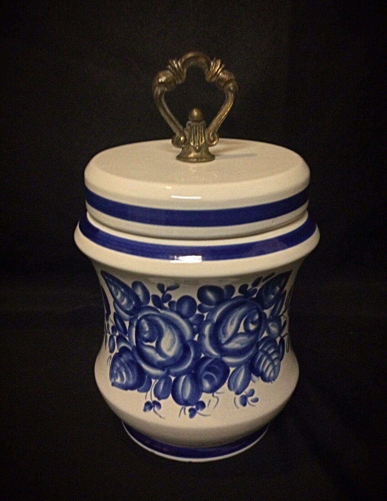 Urne funéraire ancienne en faïence bleue à fleurs - Design Macabo, 20e siècle - 2Y20 en vente 3
