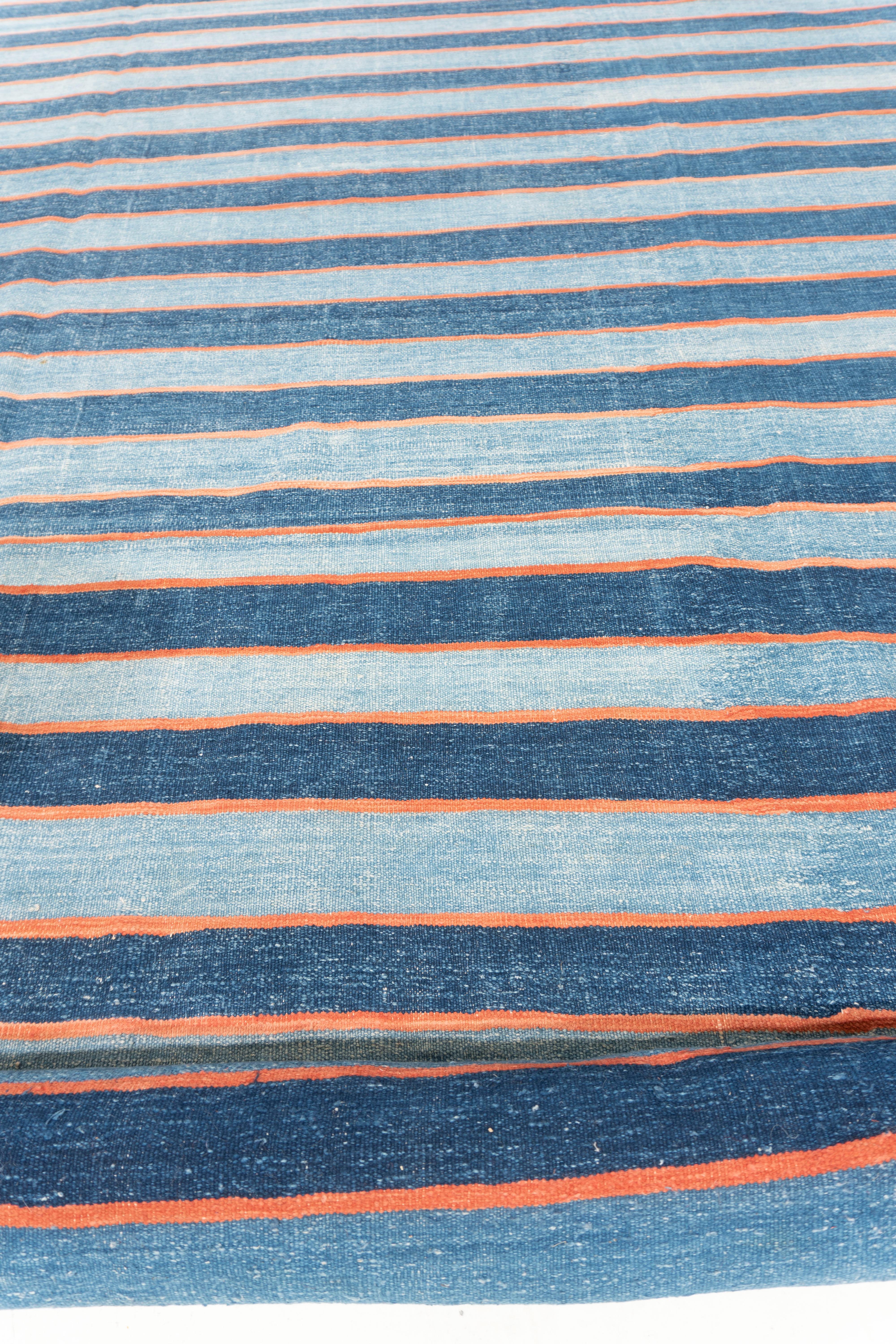 Antiker blauer indischer Dhurrie-Teppich 12'1 X 23'10 im Angebot 4