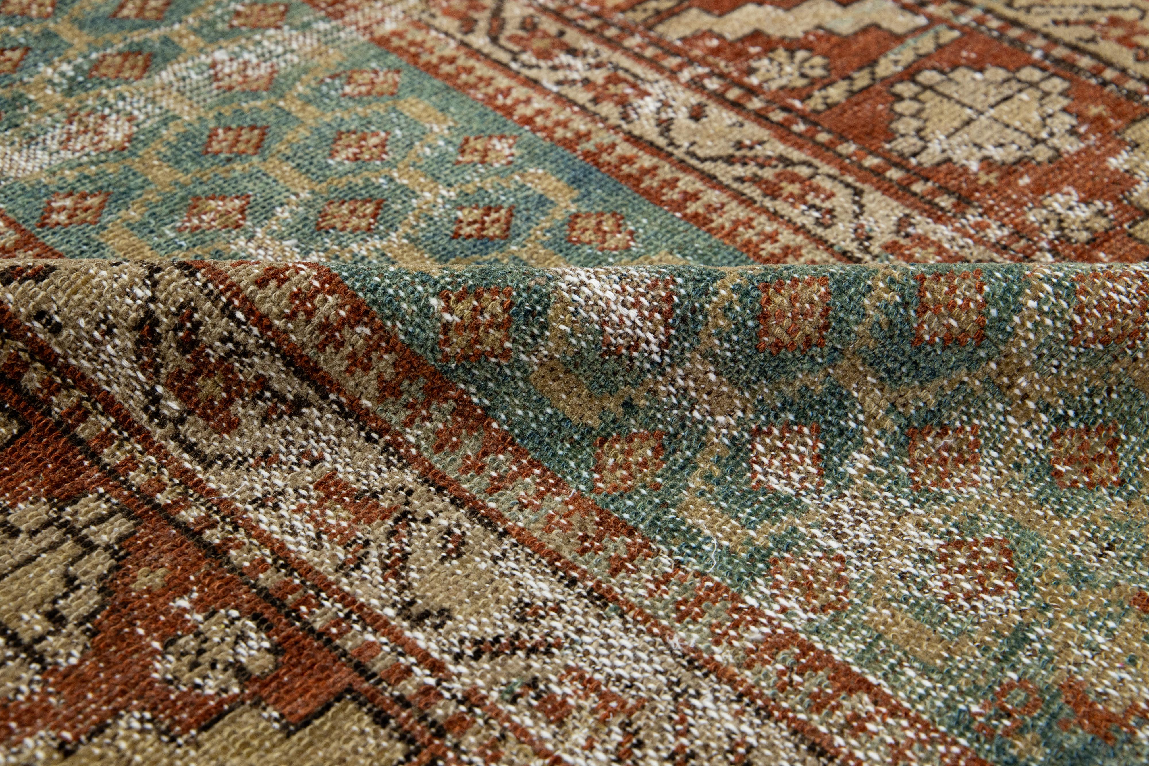 Antiker blauer Malayer handgefertigter Woll-Läufer mit Allover-Design (Wolle) im Angebot