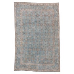 Antiker blauer persischer Kerman-Teppich, hellblau mit Allover-Fuß, ca. 1930er Jahre