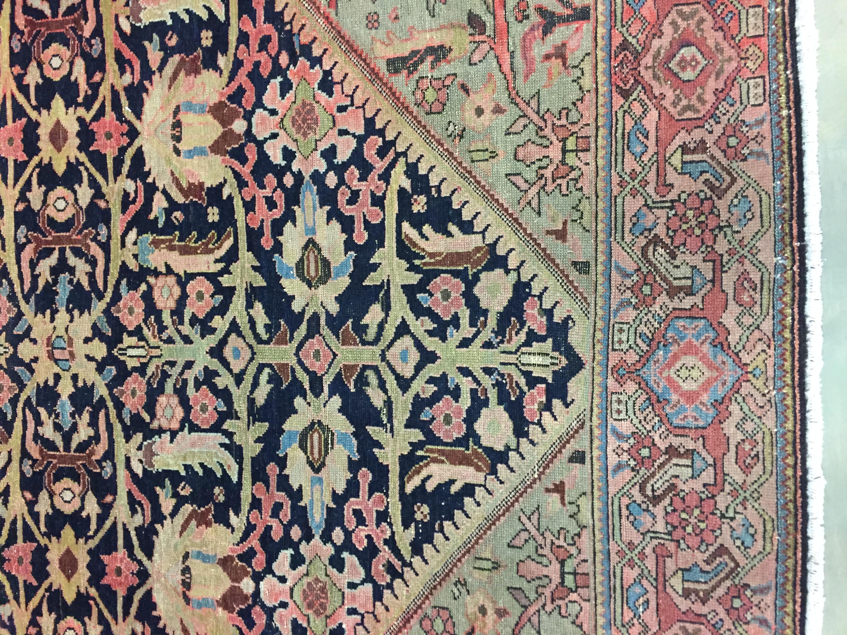 Antiker blauer persischer Sarouk-Teppich, 4'6 x 7'7 (Wolle) im Angebot