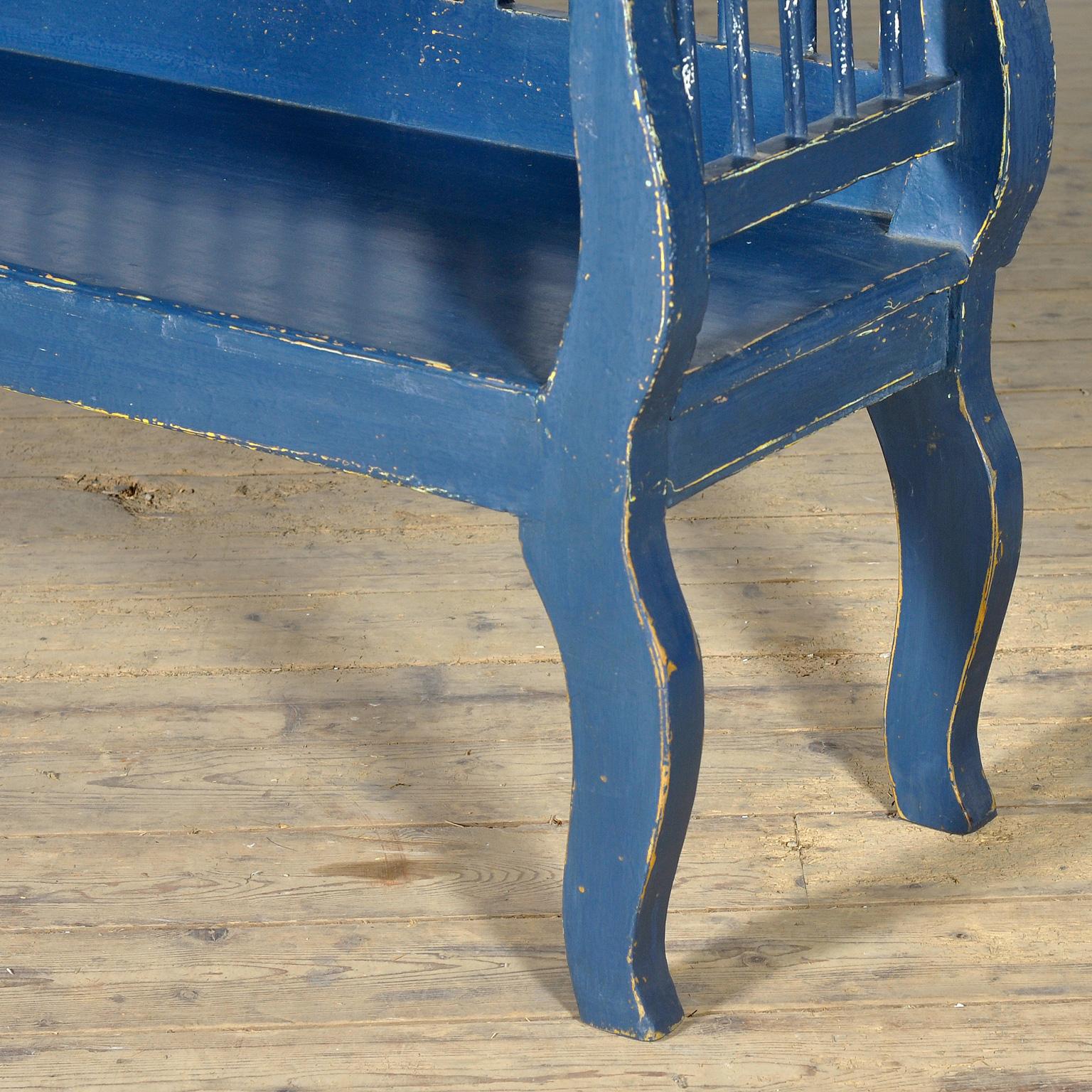 Banc ancien en pin bleu, années 1900 Bon état - En vente à Amsterdam, Noord Holland