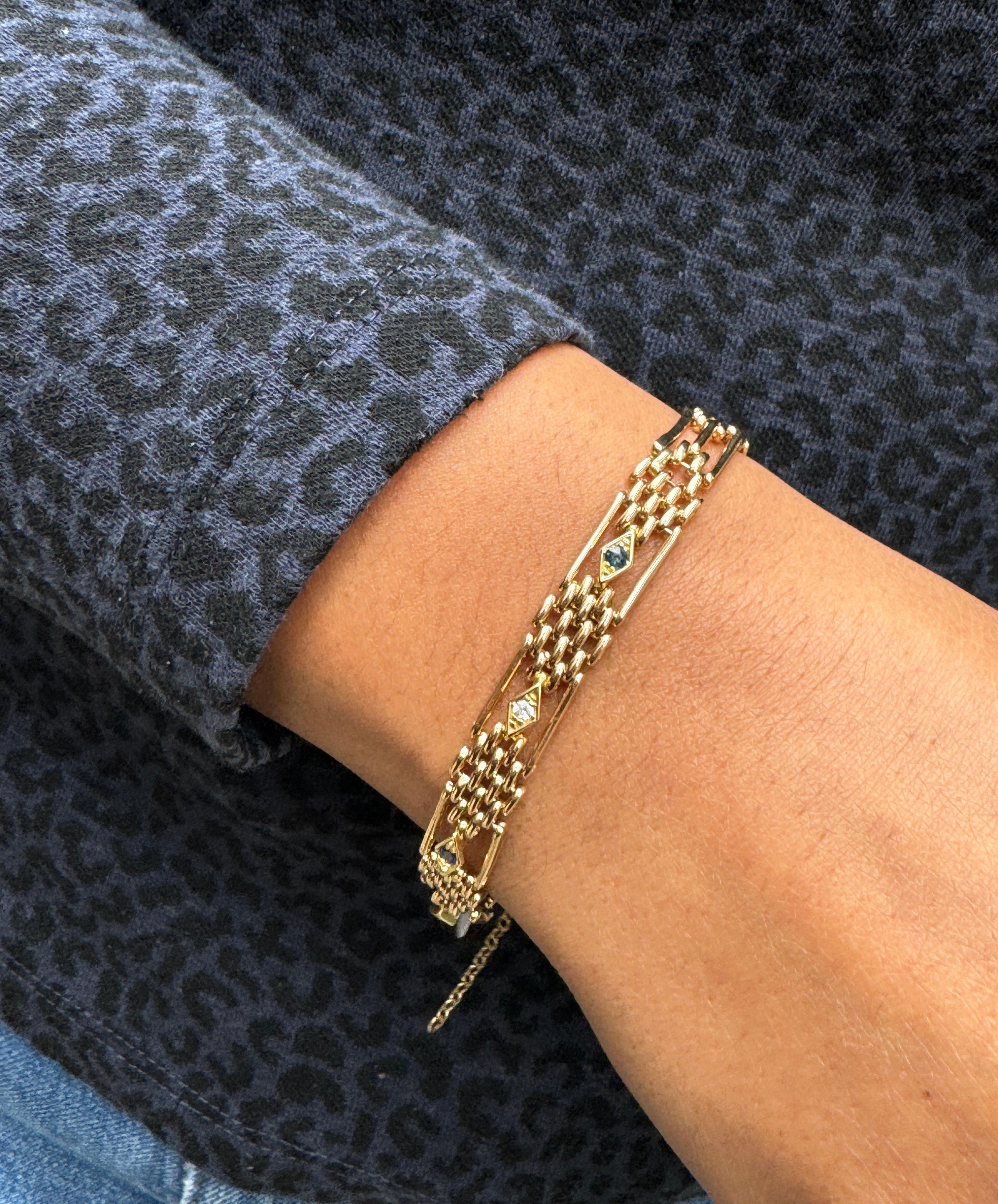 Édouardien Bracelet ancien en or rose 15 carats avec saphir bleu et diamants en vente