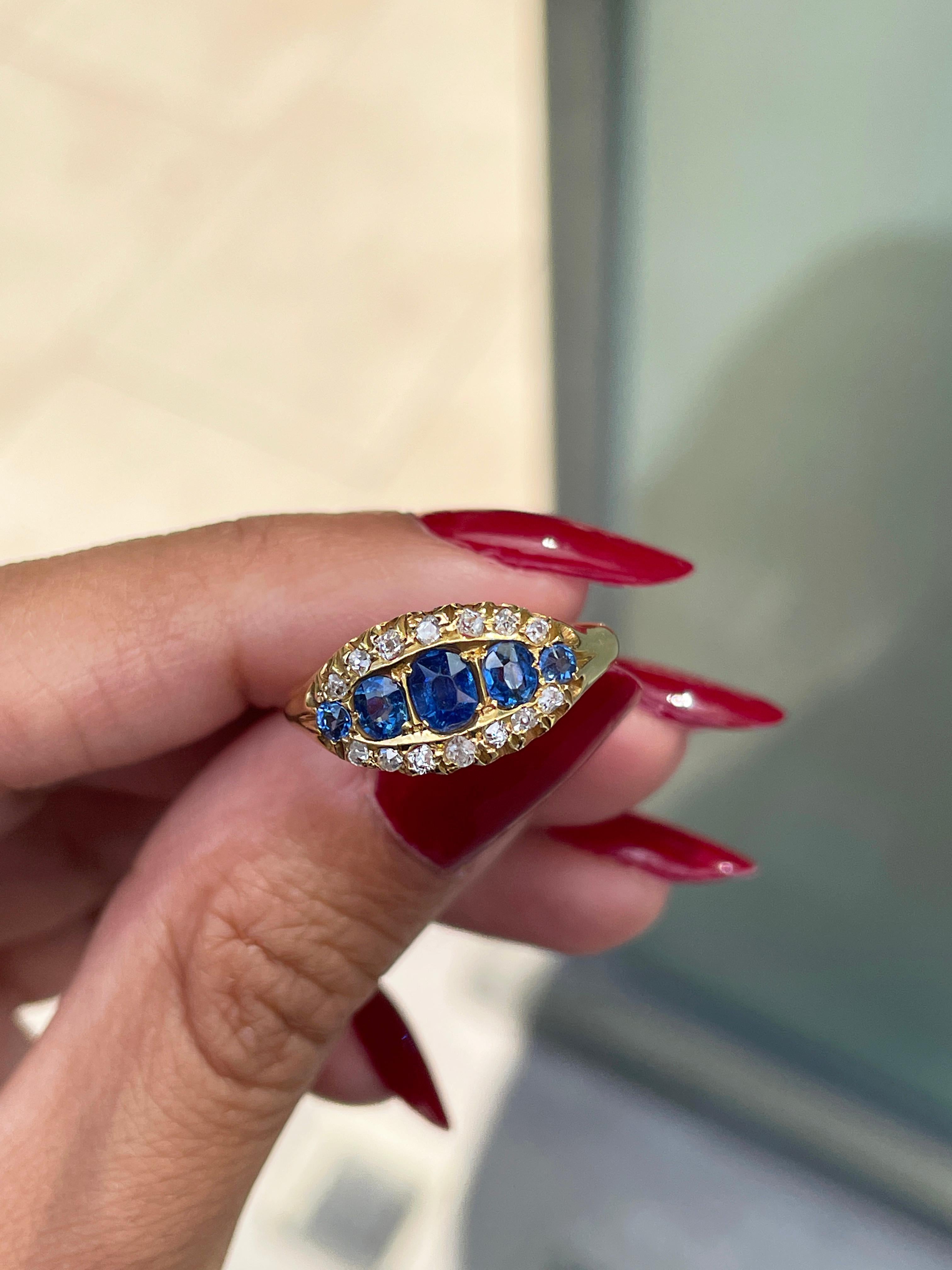 Antique Blue Sapphire and Old Cut Diamond 18 Carat Yellow Gold Ring, Circa 1890s In Good Condition For Sale In London, GB