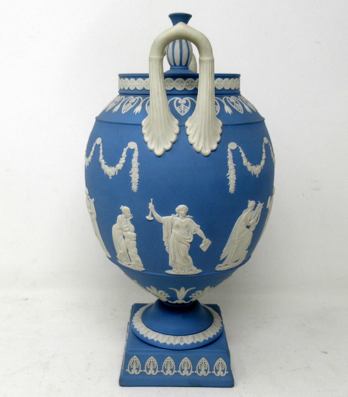 Hand-Painted Antique Blue Wedgwood Jasperware Ceramic Urn Vase After John Flaxman Cherubs