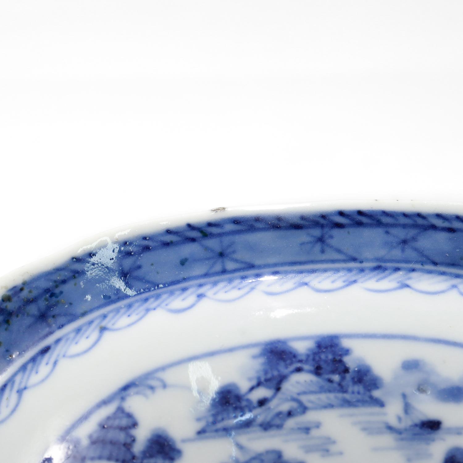Antica zuppiera per salse in miniatura in porcellana cinese da esportazione di Canton blu e bianco in vendita 5