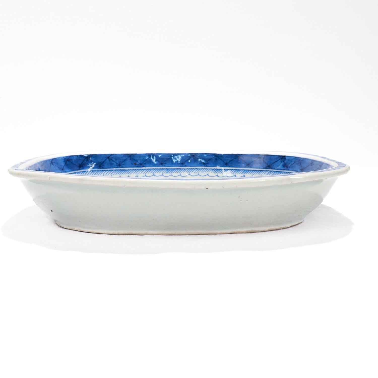Antique Blue & White Canton Pattern Chinese Export Porcelain Open Vegetable Dish For Sale 6