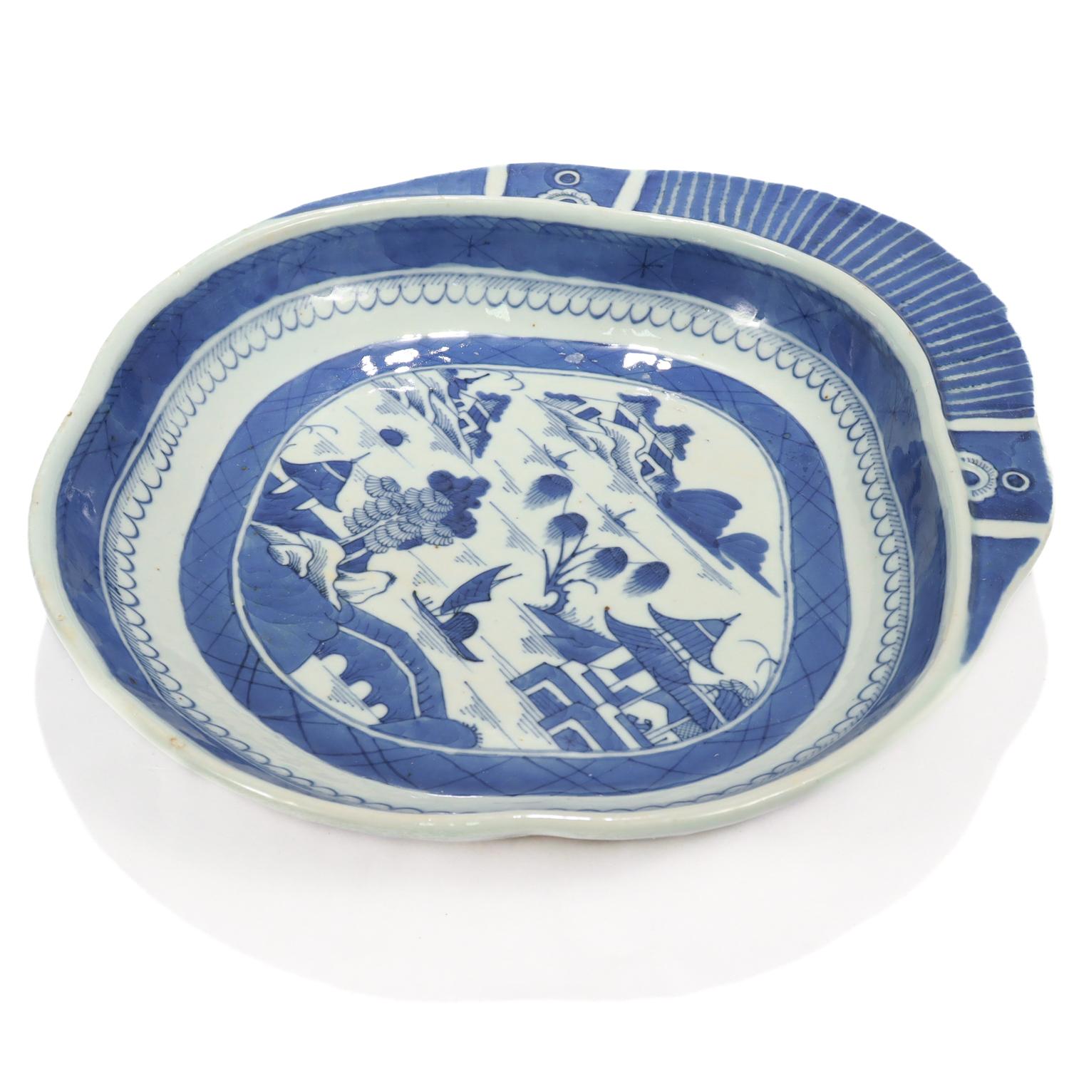 Antique Blue & White Canton Pattern Chinese Export Porcelain Shrimp Bowl 2
